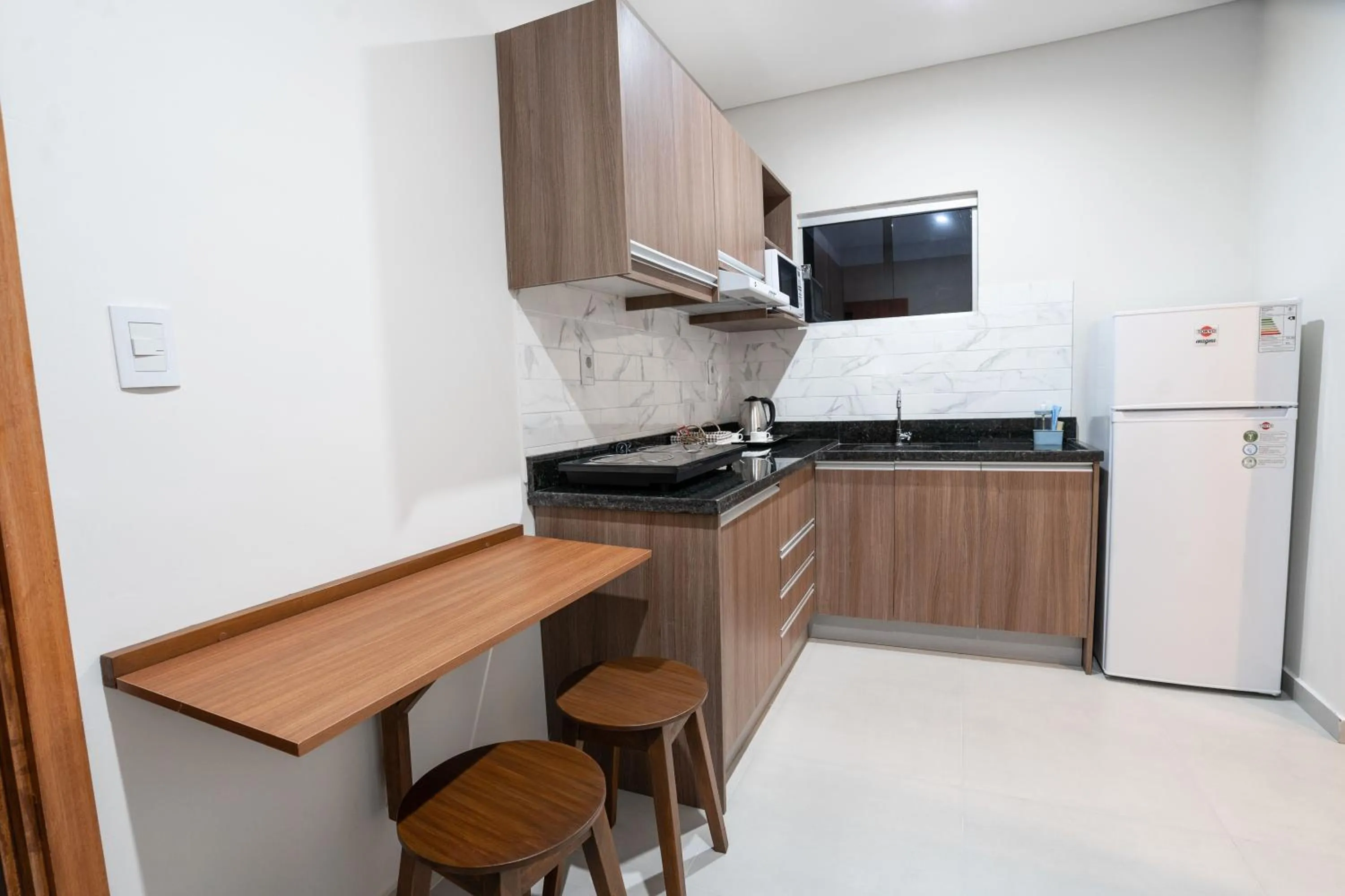 VIVARIUM APART HOTEL