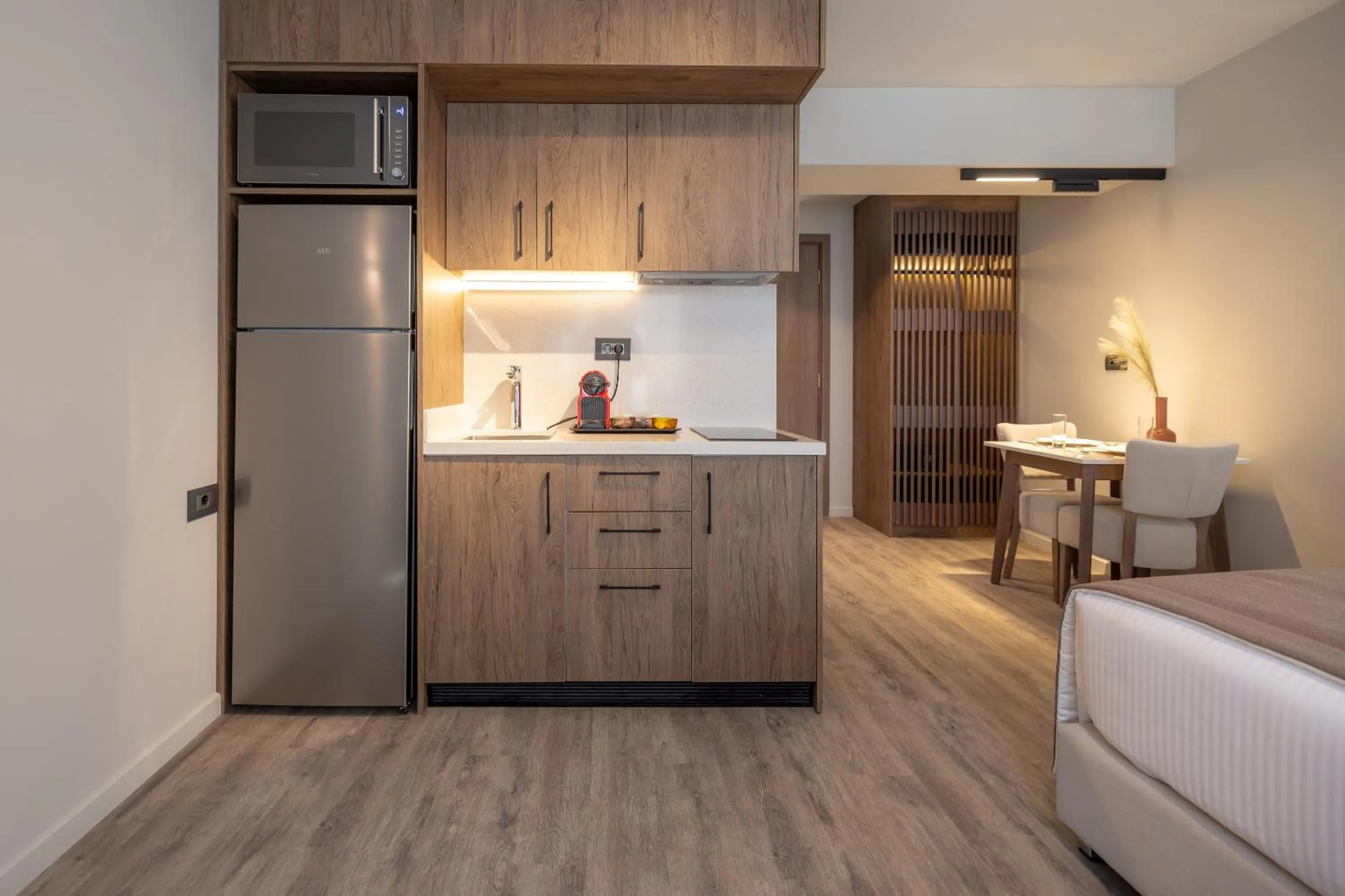 Kitchen or kitchenette in 507 Athens