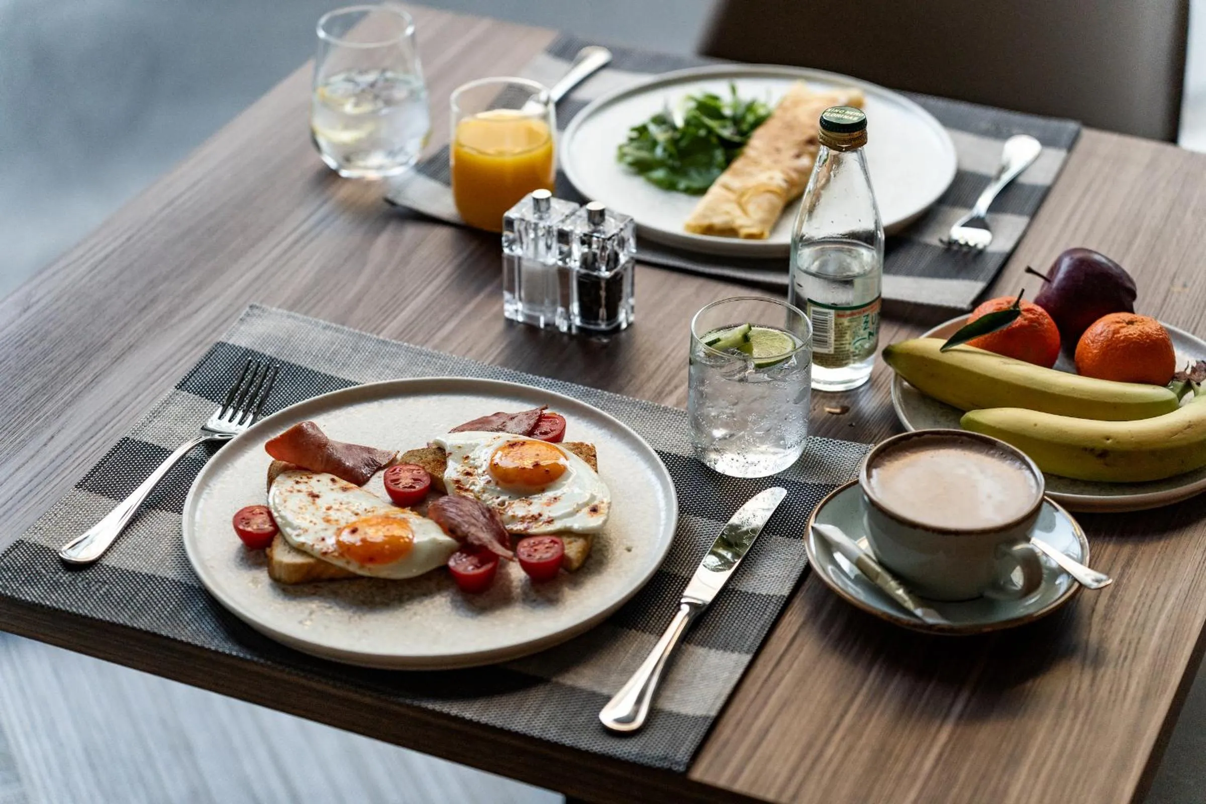 Breakfast in 507 Athens