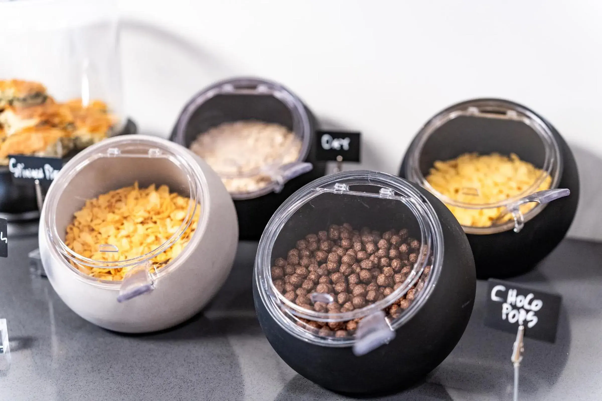 Buffet breakfast in 507 Athens Buffet breakfast in 507 Athens