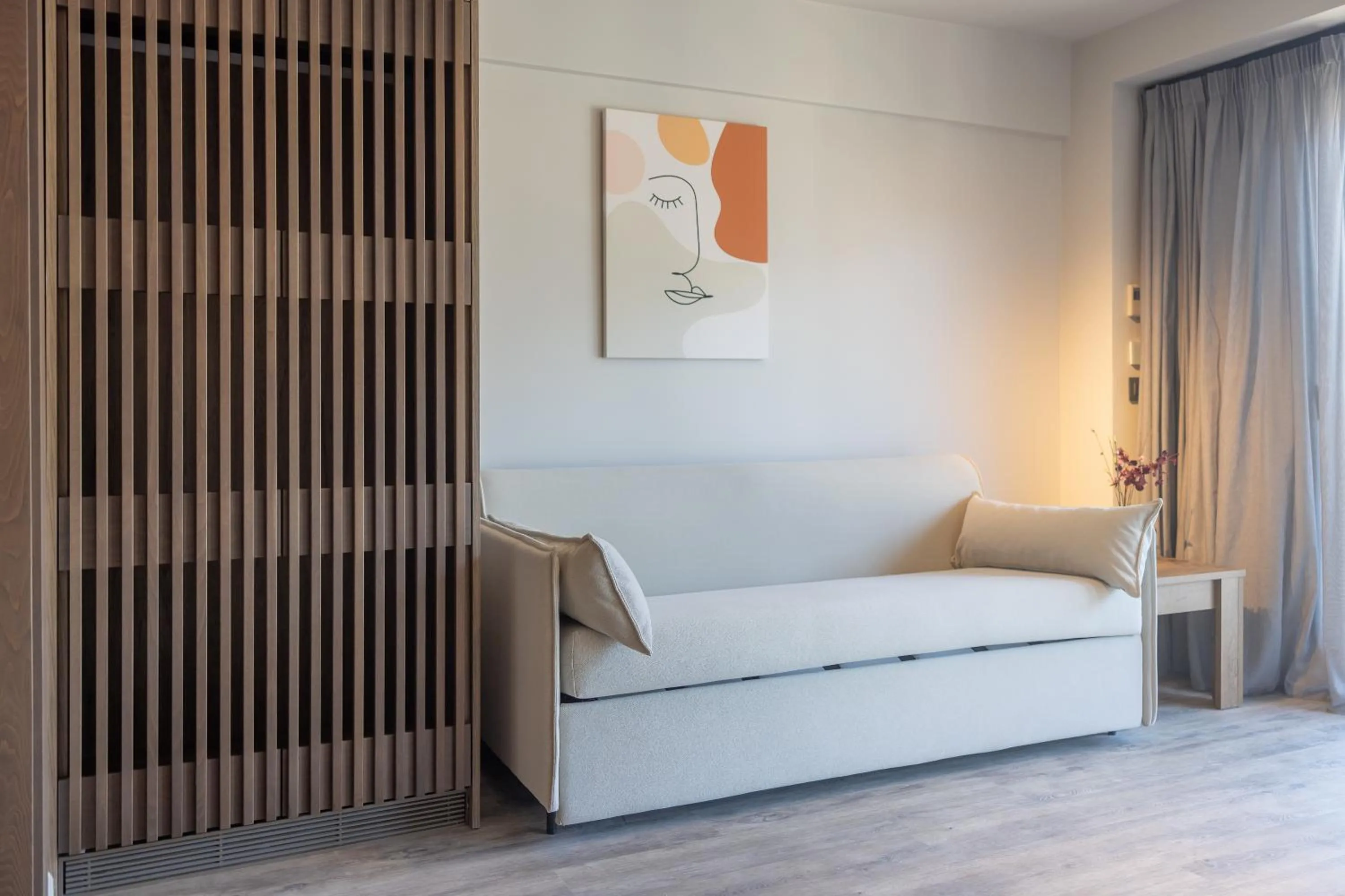 Living room in 507 Athens