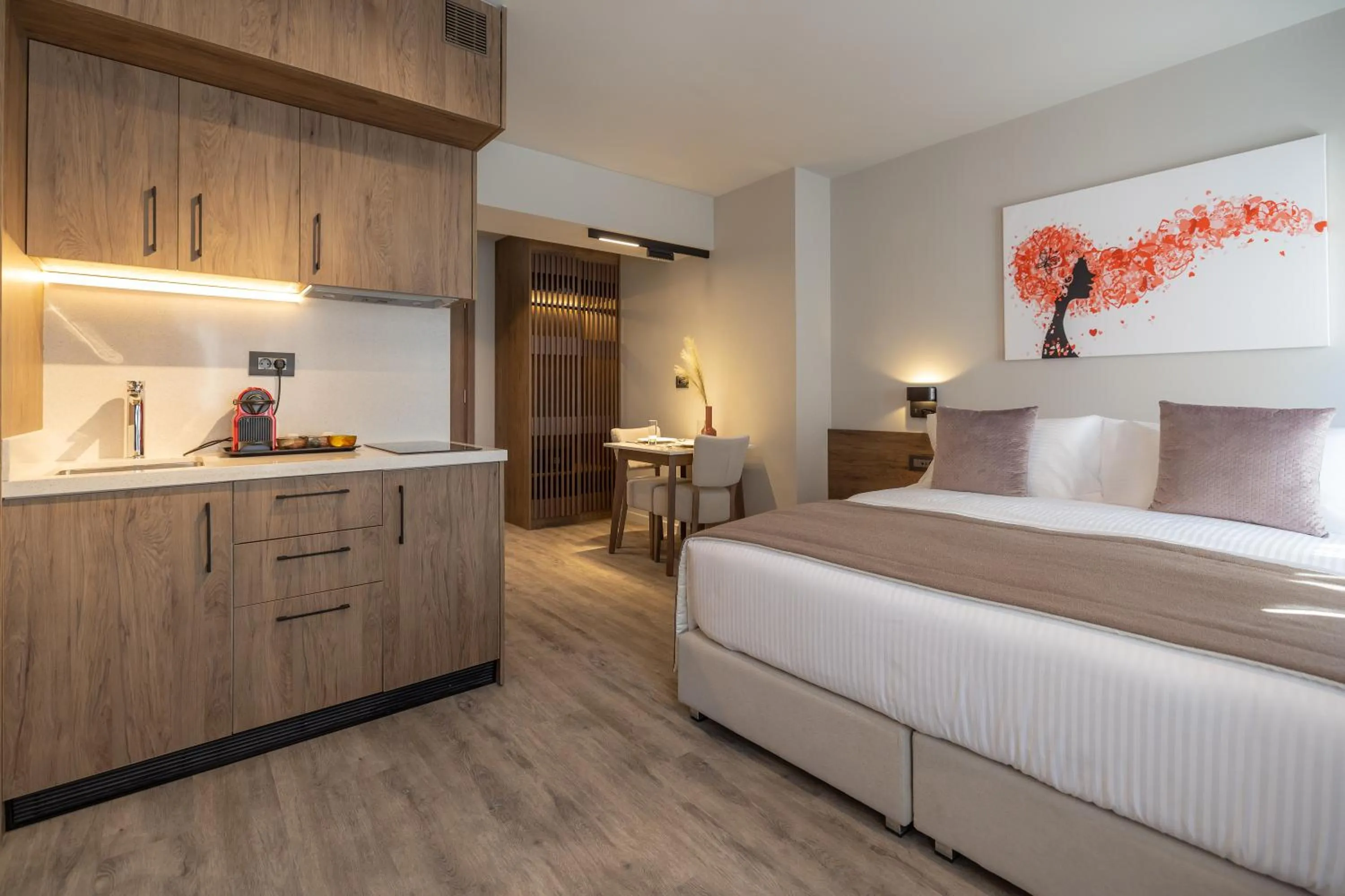 Kitchen or kitchenette, Bed in 507 Athens