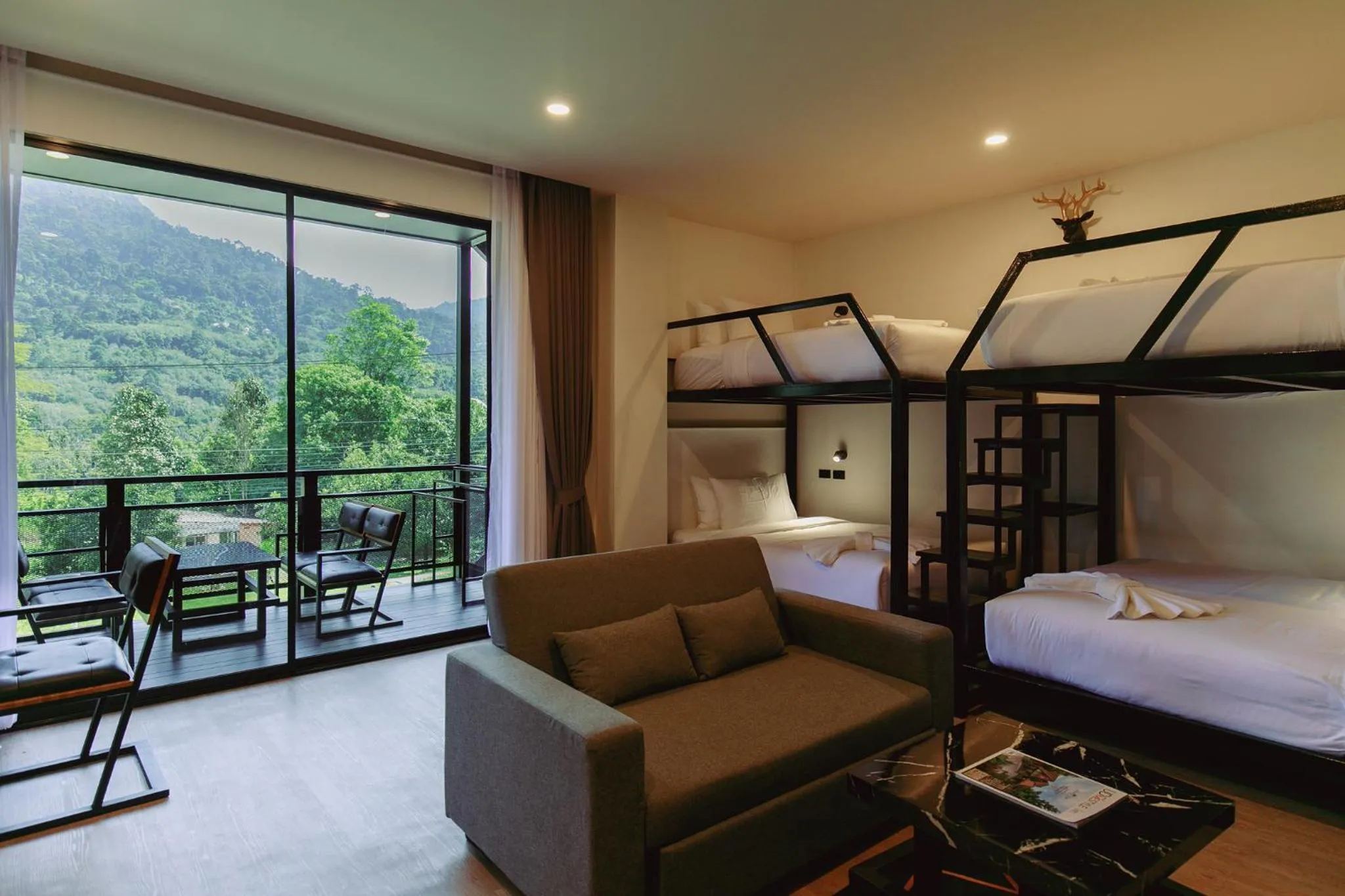 Bed in D’Endless Resotel