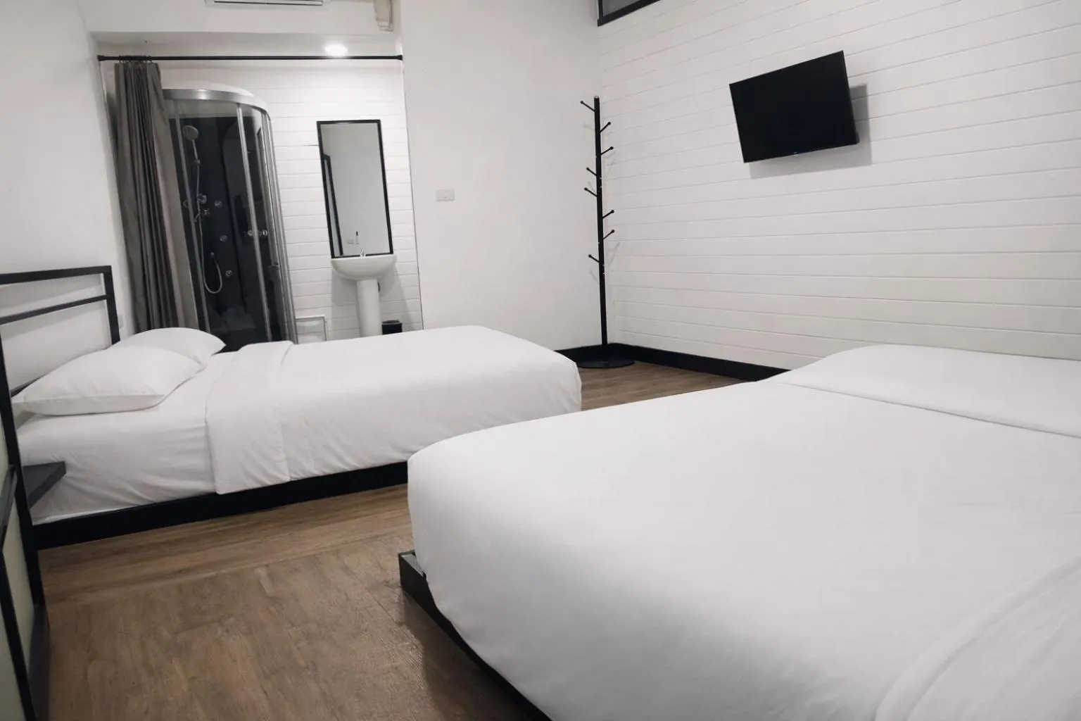 Bed in D’Endless Resotel