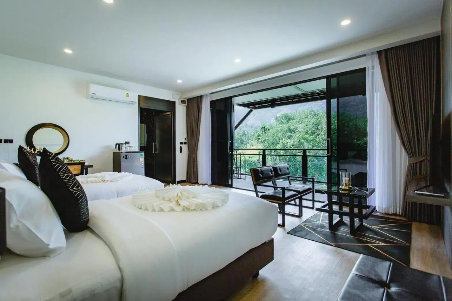 Standard Twin Room with Mountain View in D’Endless Resotel Standard Twin Room with Mountain View in D’Endless Resotel