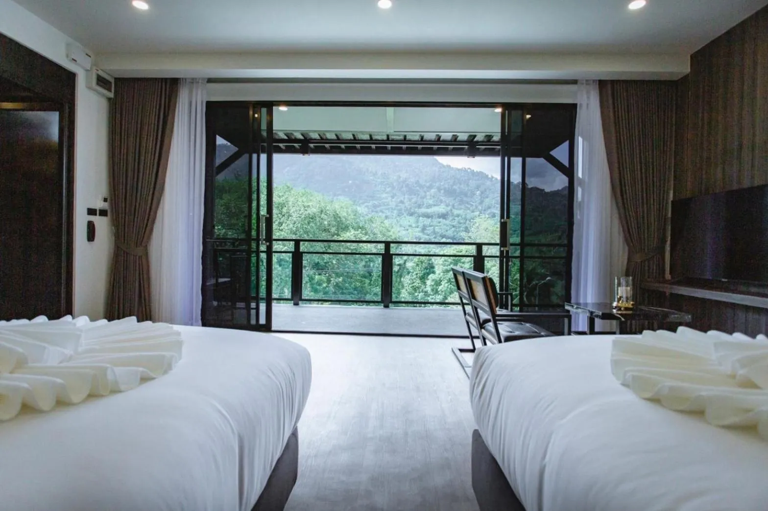 Bed in D’Endless Resotel