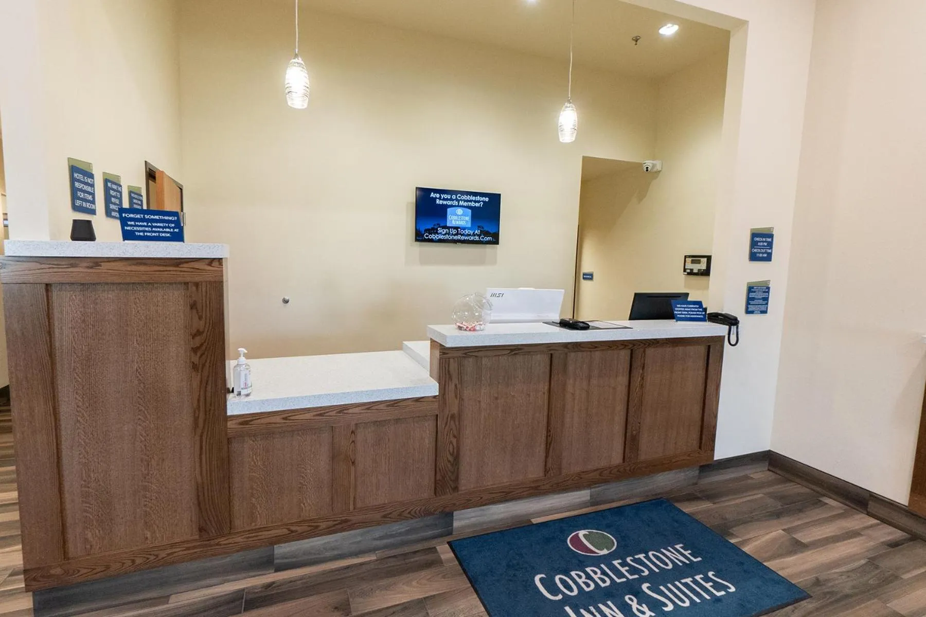 Lobby or reception in Cobblestone Hotel & Suites-Sheldon