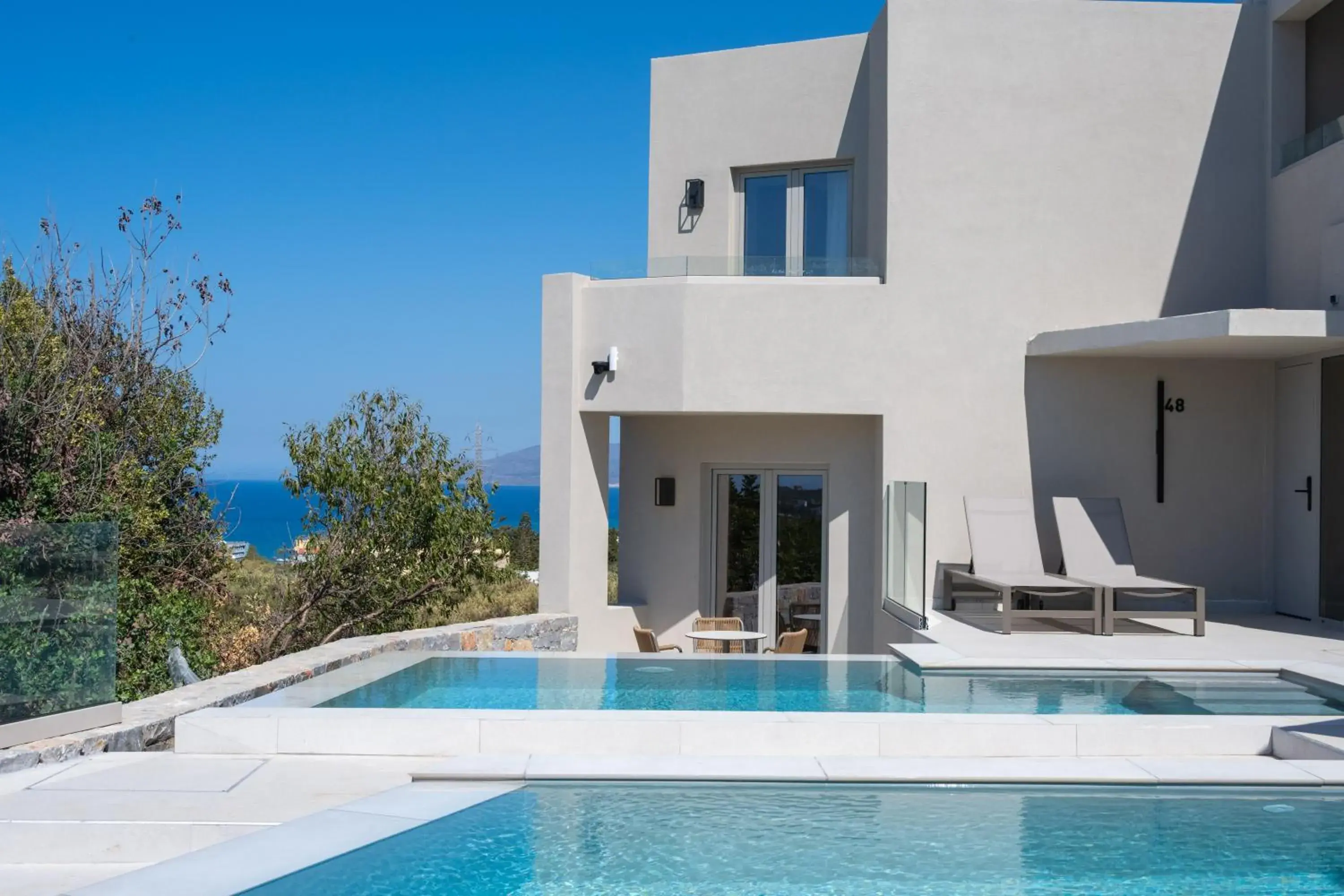 Swimming pool in Galaxy Suites Boutique Resort Swimming pool in Galaxy Suites Boutique Resort