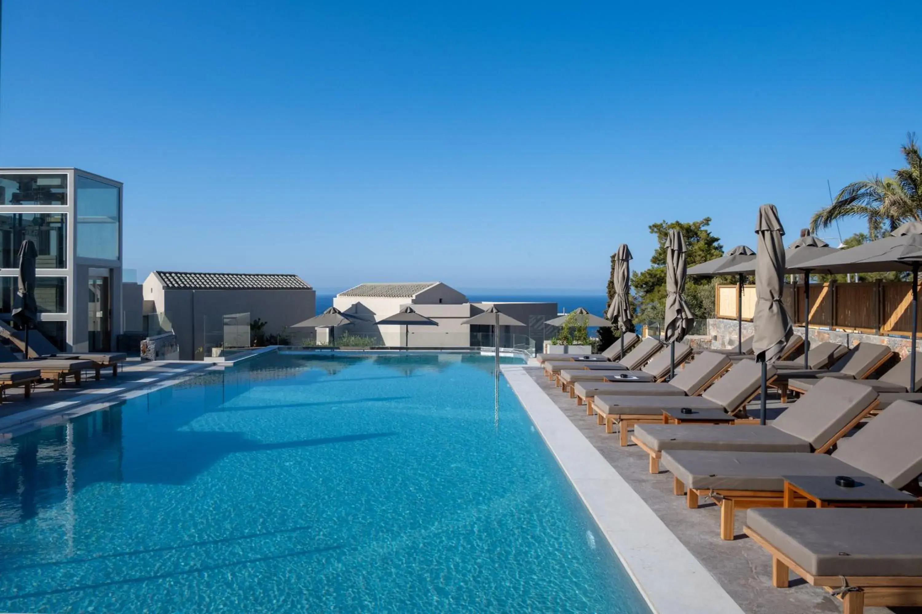 Swimming pool in Galaxy Suites Boutique Resort Swimming pool in Galaxy Suites Boutique Resort