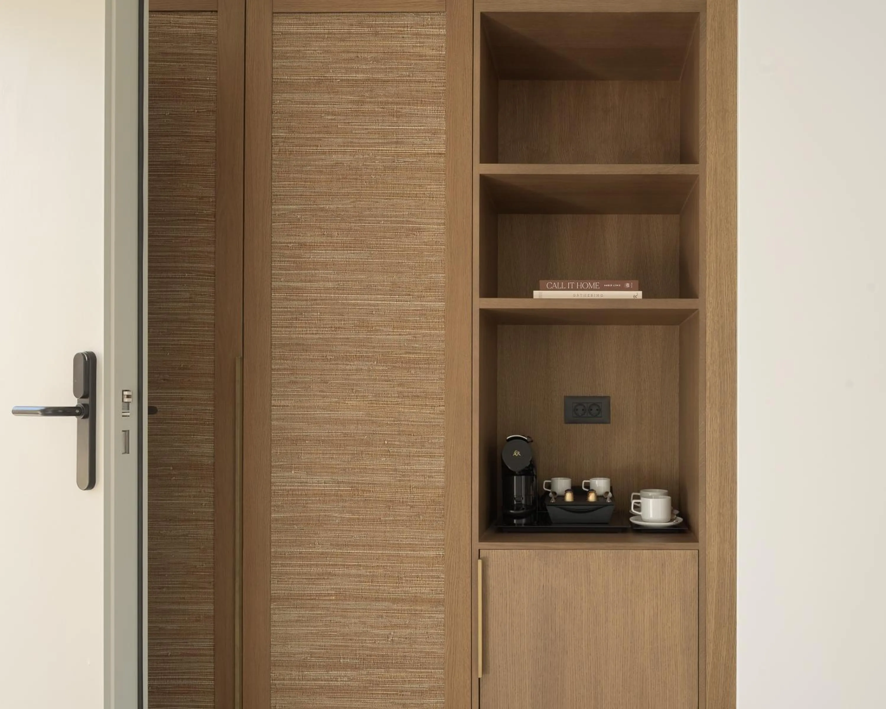 Coffee/tea facilities in Galaxy Suites Boutique Resort