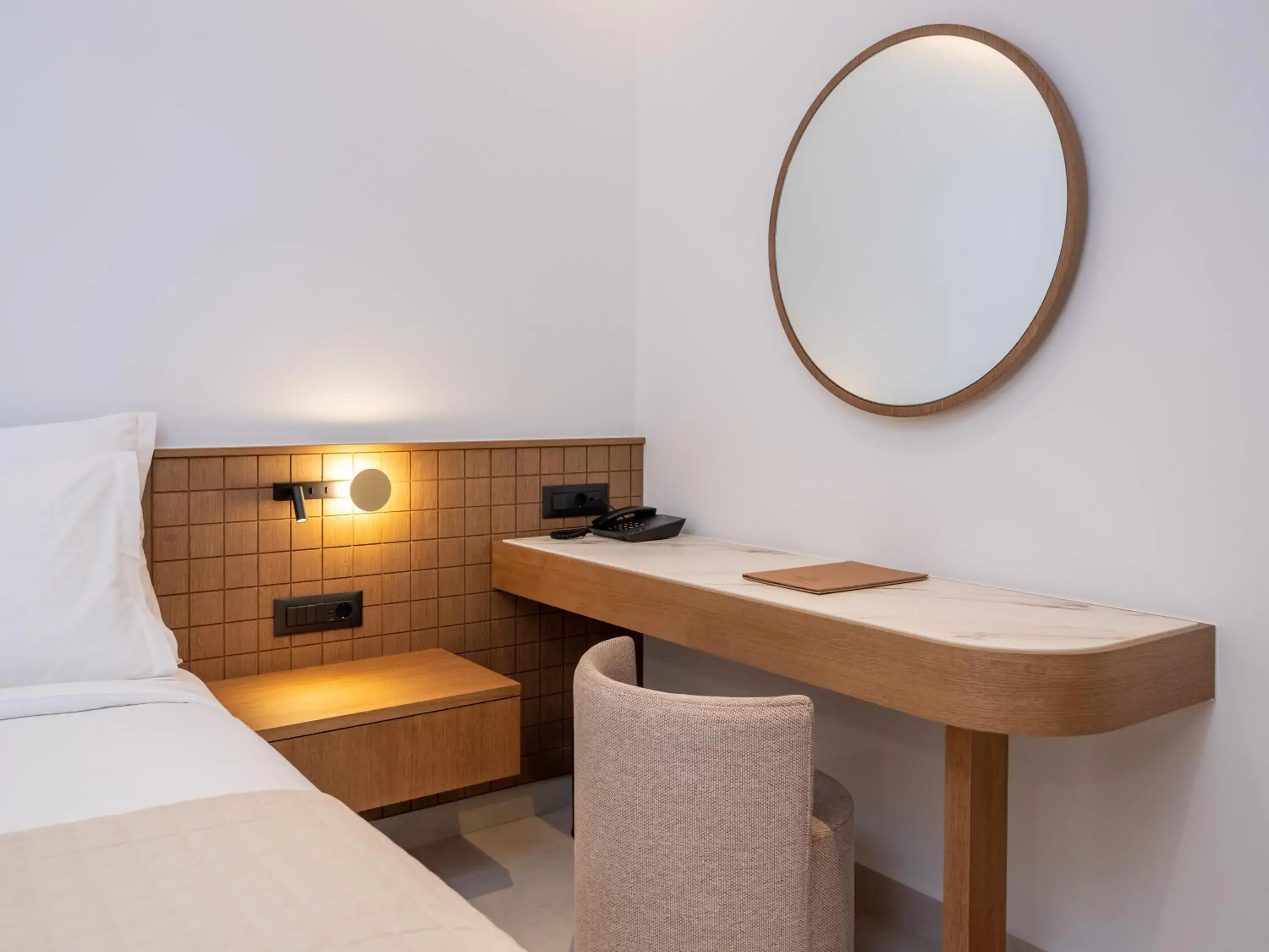 Bedroom, Bed in Galaxy Suites Boutique Resort Bedroom, Bed in Galaxy Suites Boutique Resort