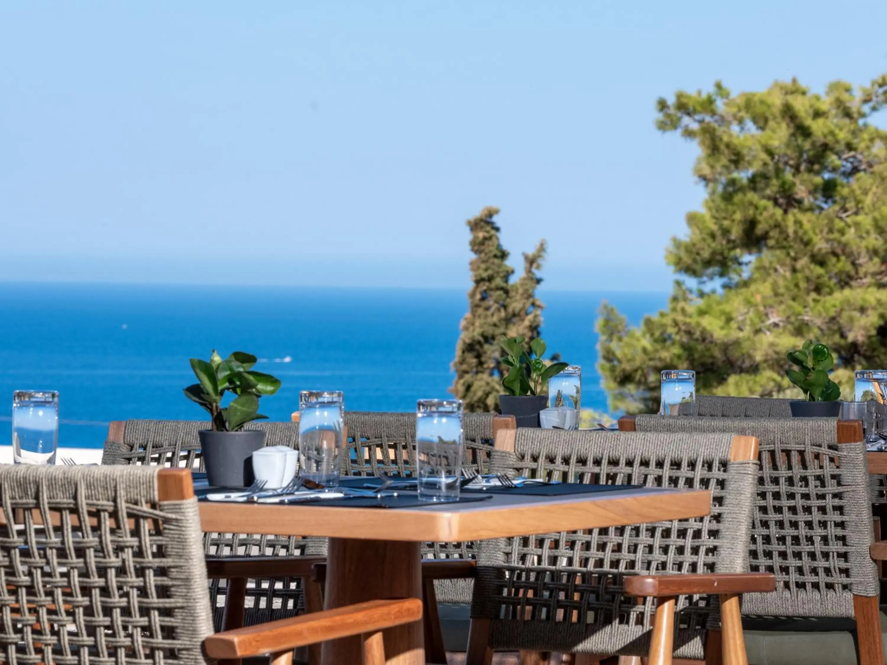 Restaurant/places to eat in Galaxy Suites Boutique Resort Restaurant/places to eat in Galaxy Suites Boutique Resort