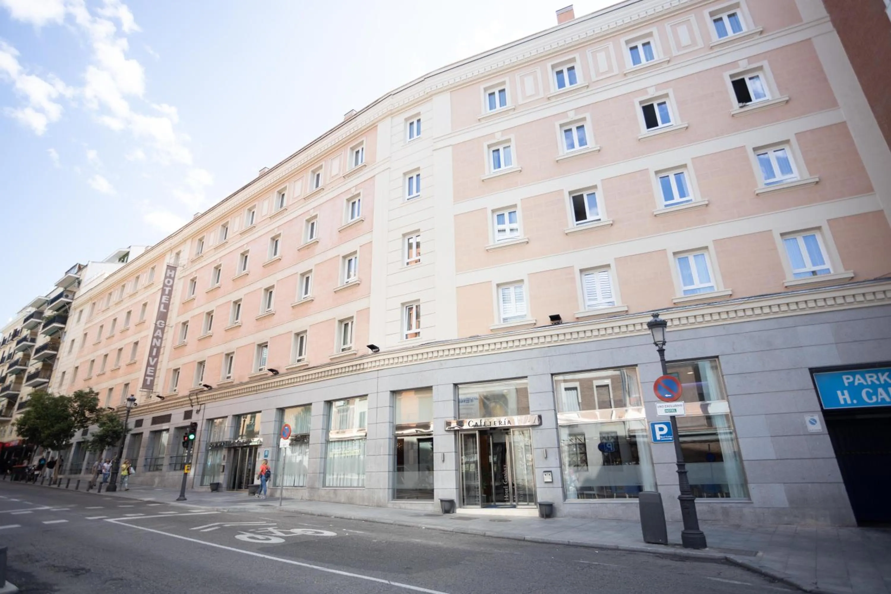 Property building in Porcel Ganivet