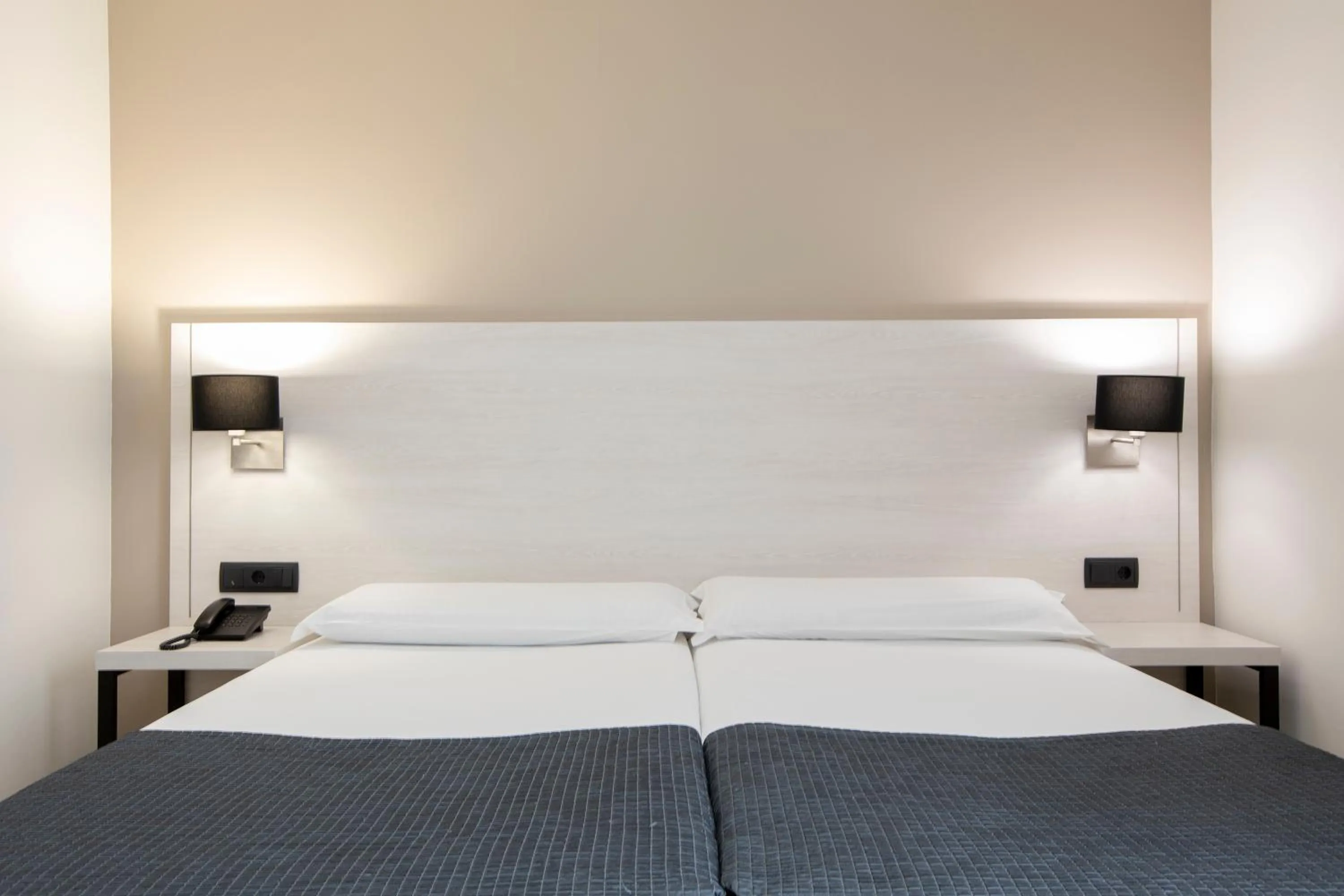 Bed in Porcel Ganivet