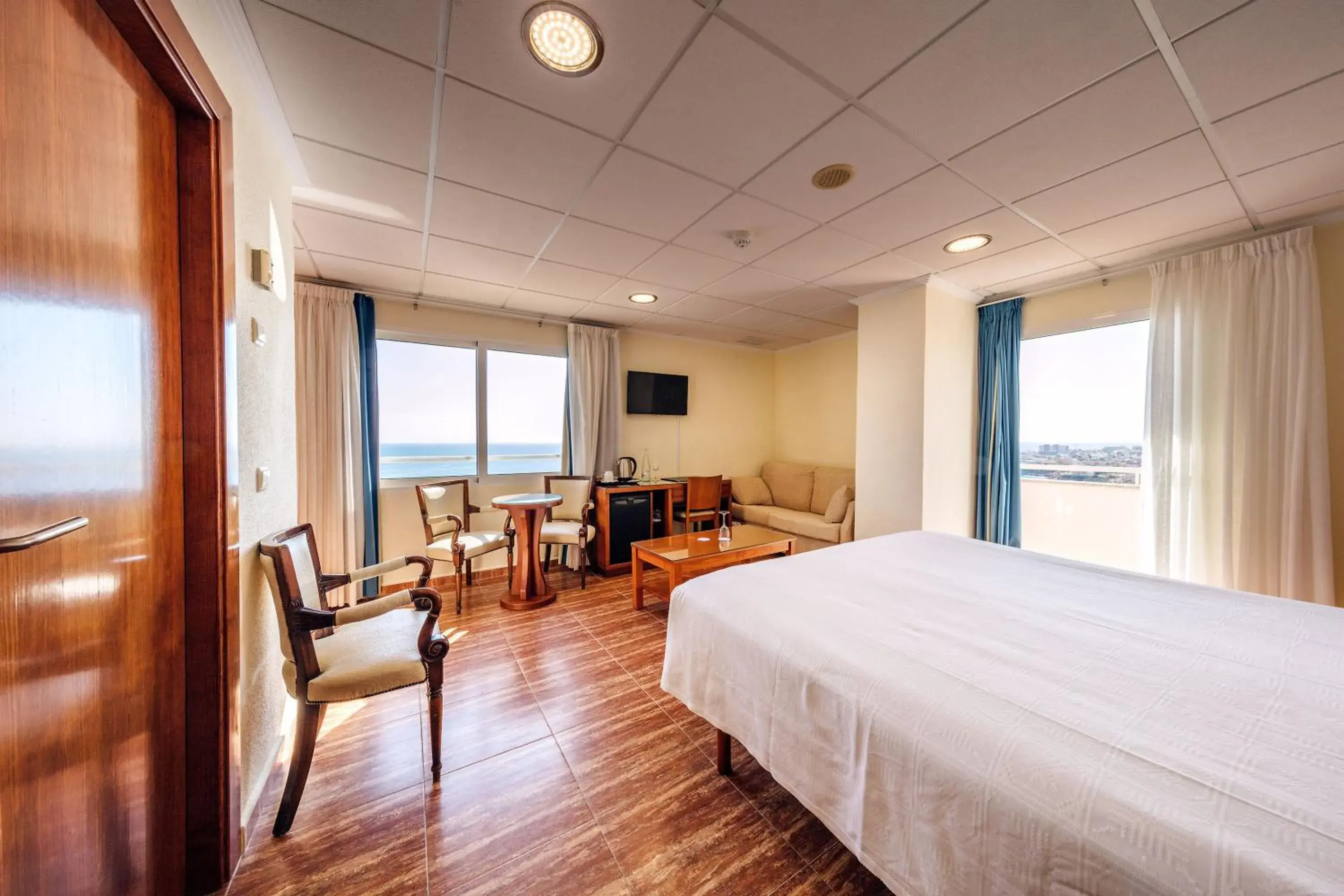 Photo of the whole room, Bed in Hotel Masa International Photo of the whole room, Bed in Hotel Masa International