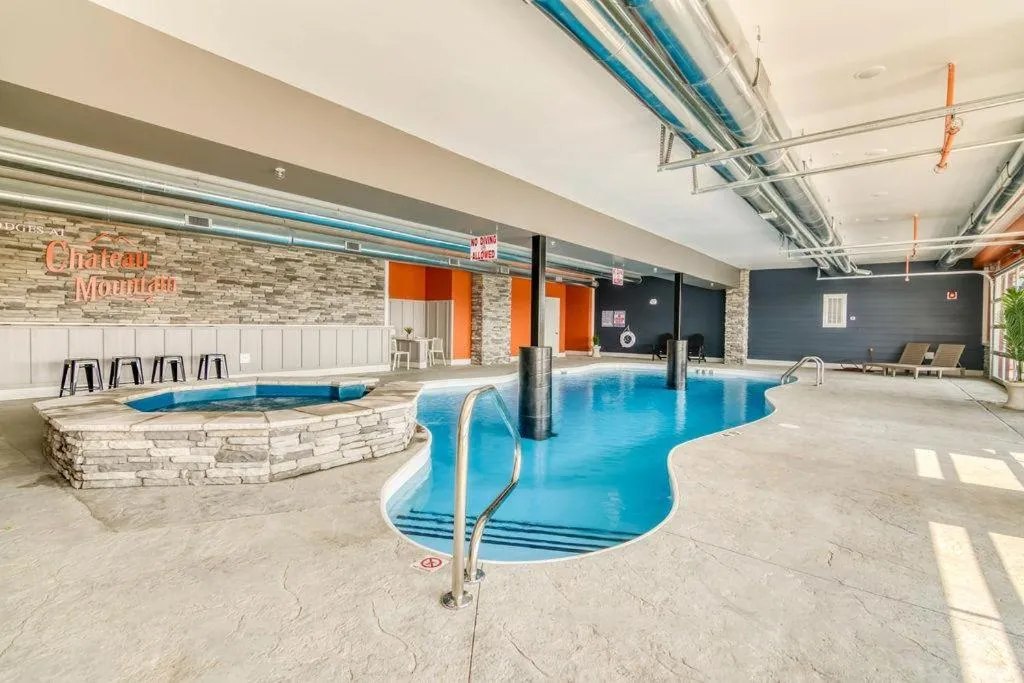 Chalet 1896 at Table Rock Lake