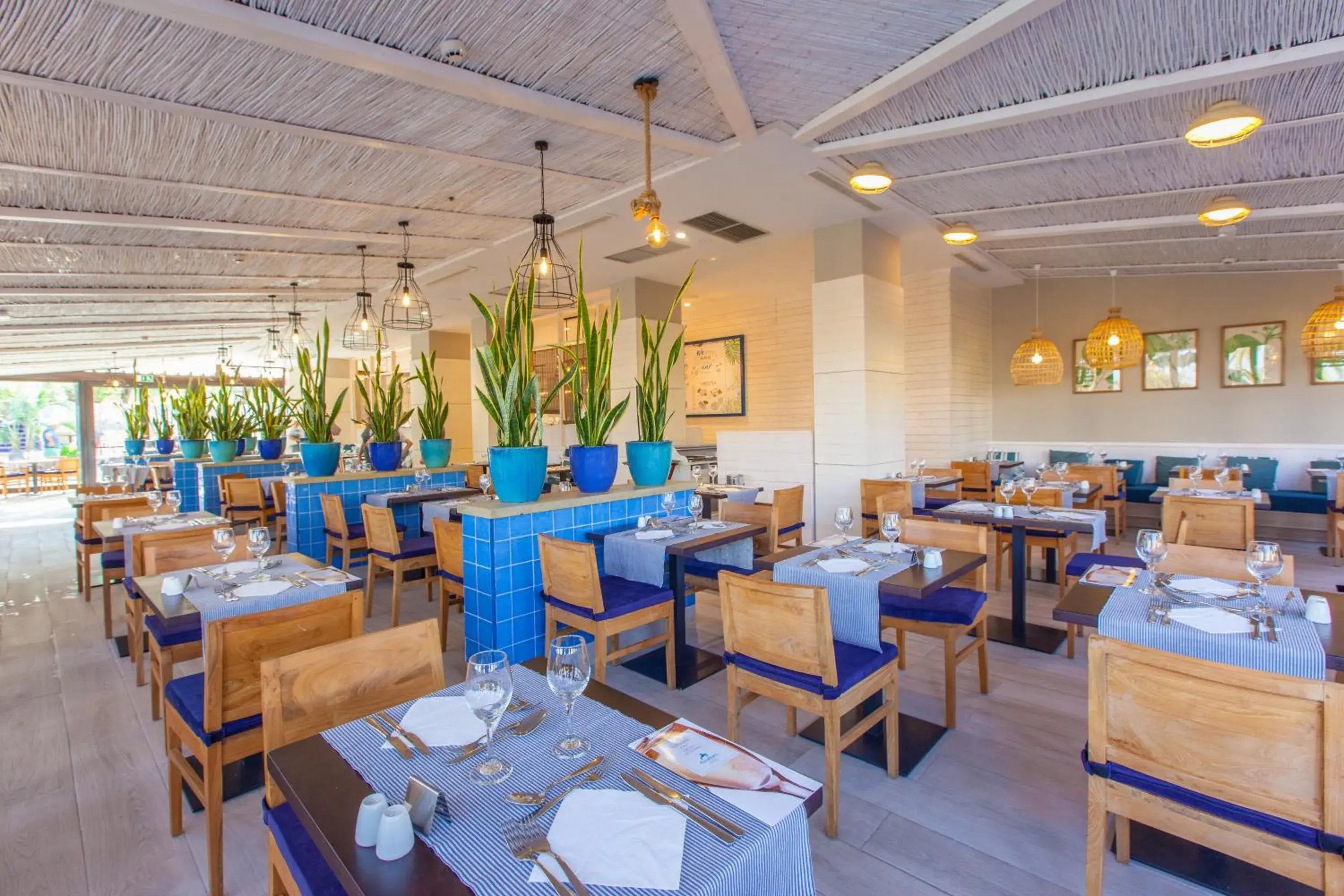Restaurant/places to eat in Corallium Beach by Lopesan Hotels - Adults Only Restaurant/places to eat in Corallium Beach by Lopesan Hotels - Adults Only