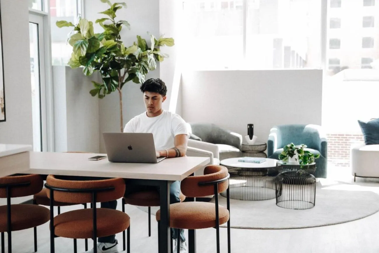 Seating area in Level Long Beach - East Village