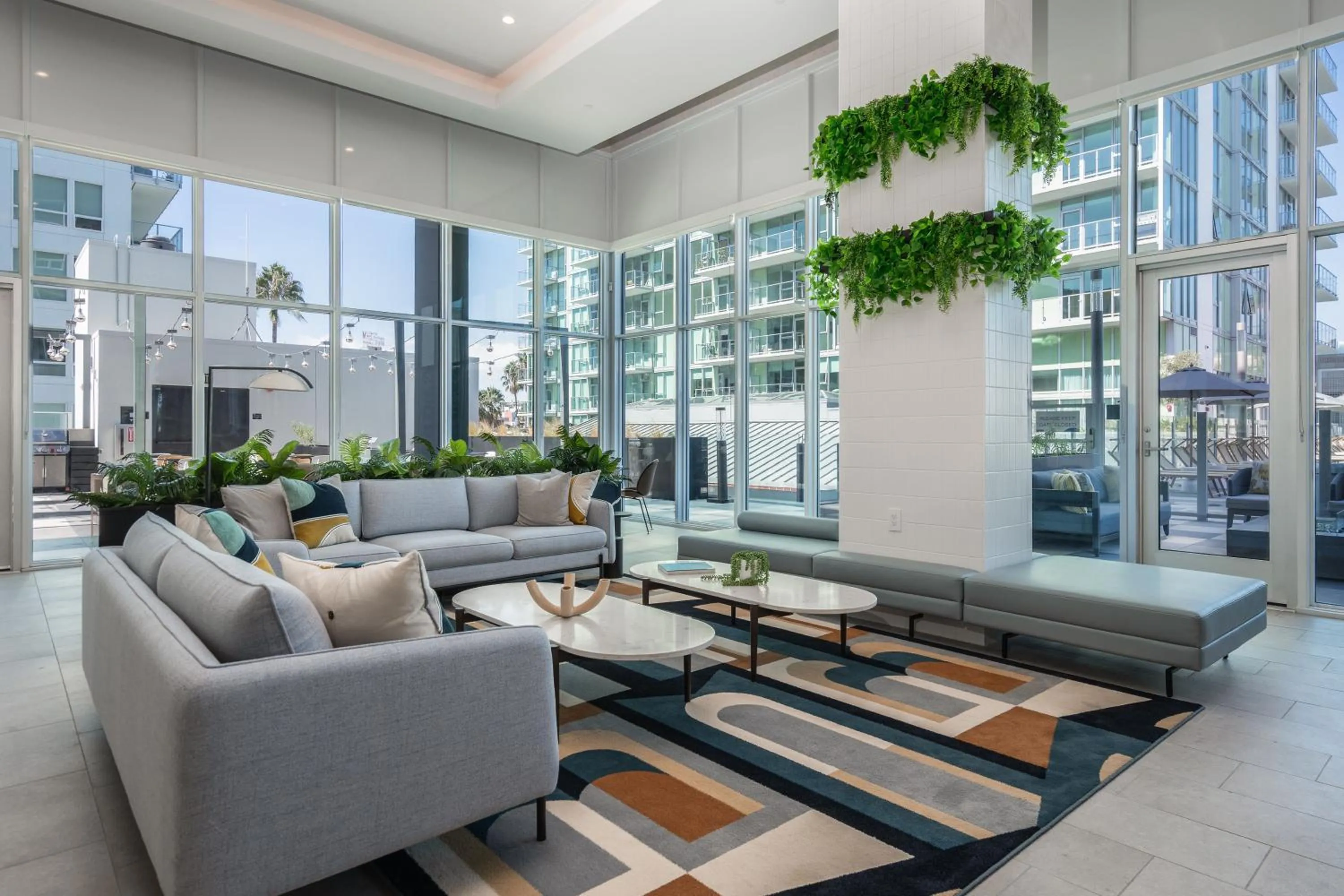 Seating area in Level Long Beach - East Village