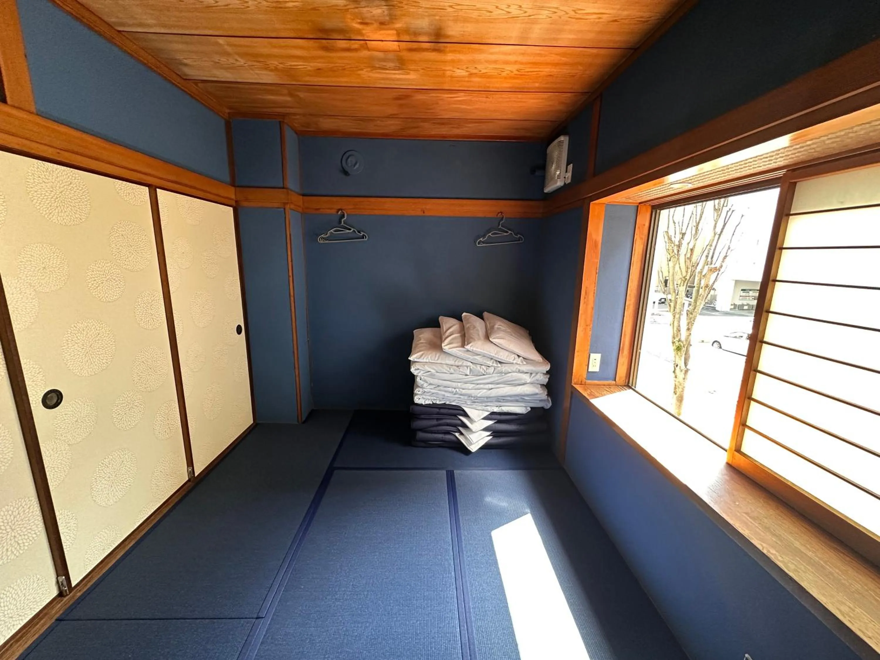 Bed in Artist Village Apartments Kochi