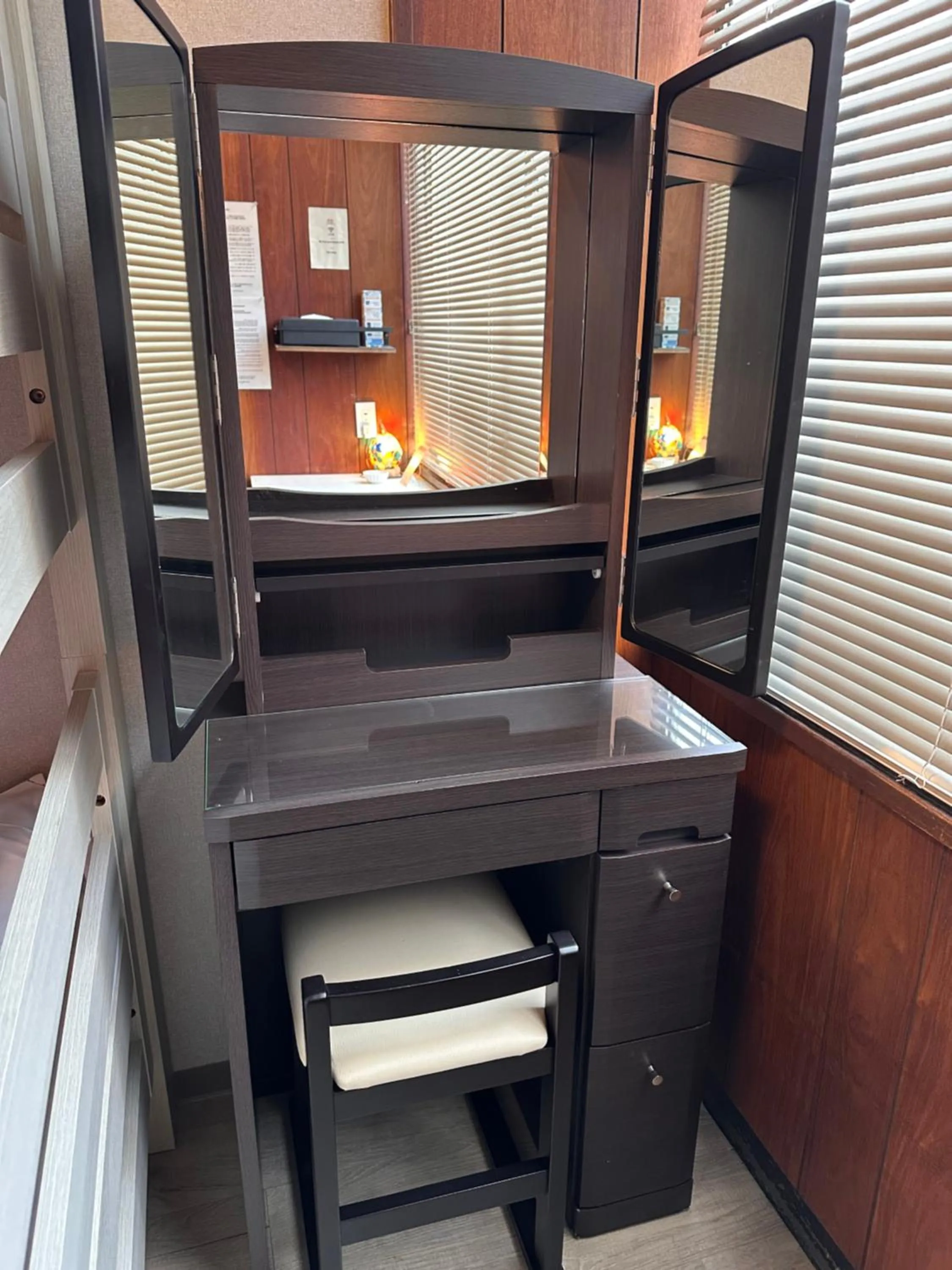 Bed in Artist Village Apartments Kochi