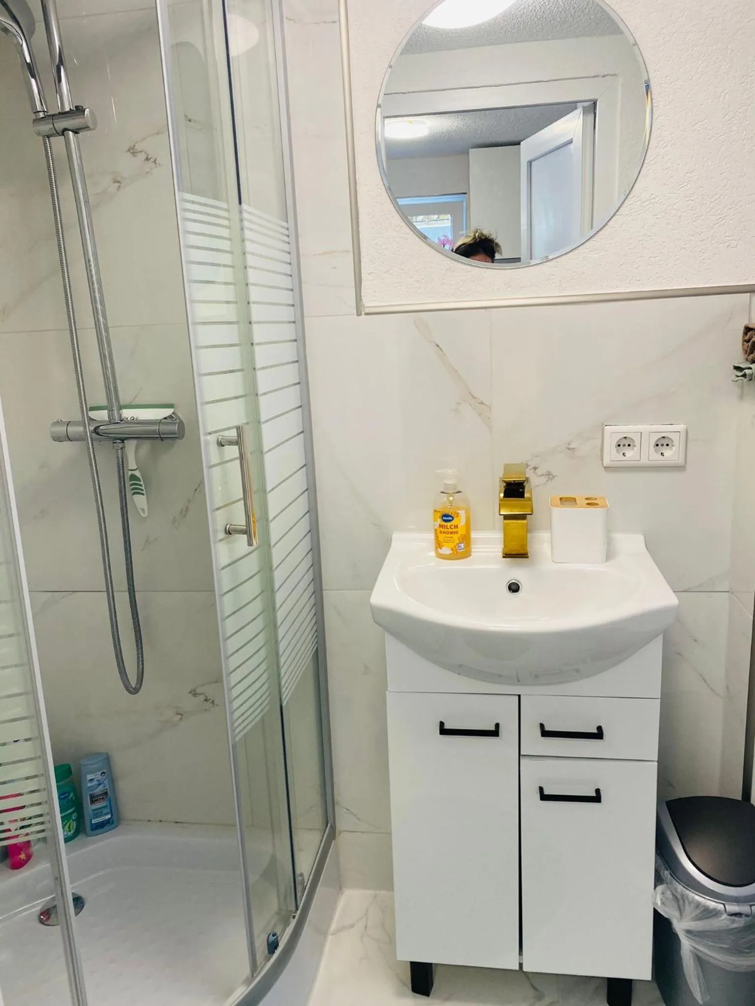 Bathroom in Apartment Malti