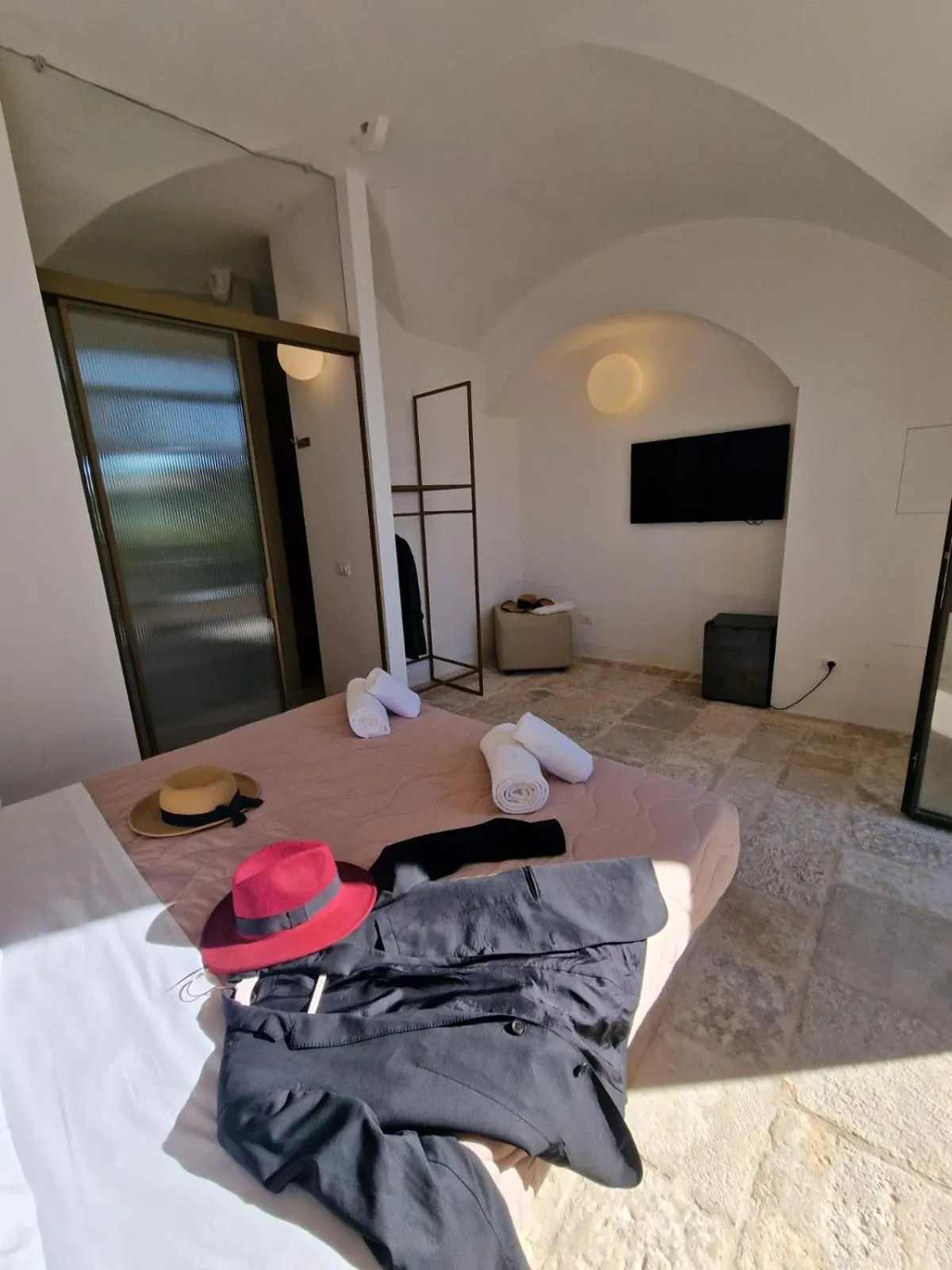 TV and multimedia, Bed in Imperial Paradise