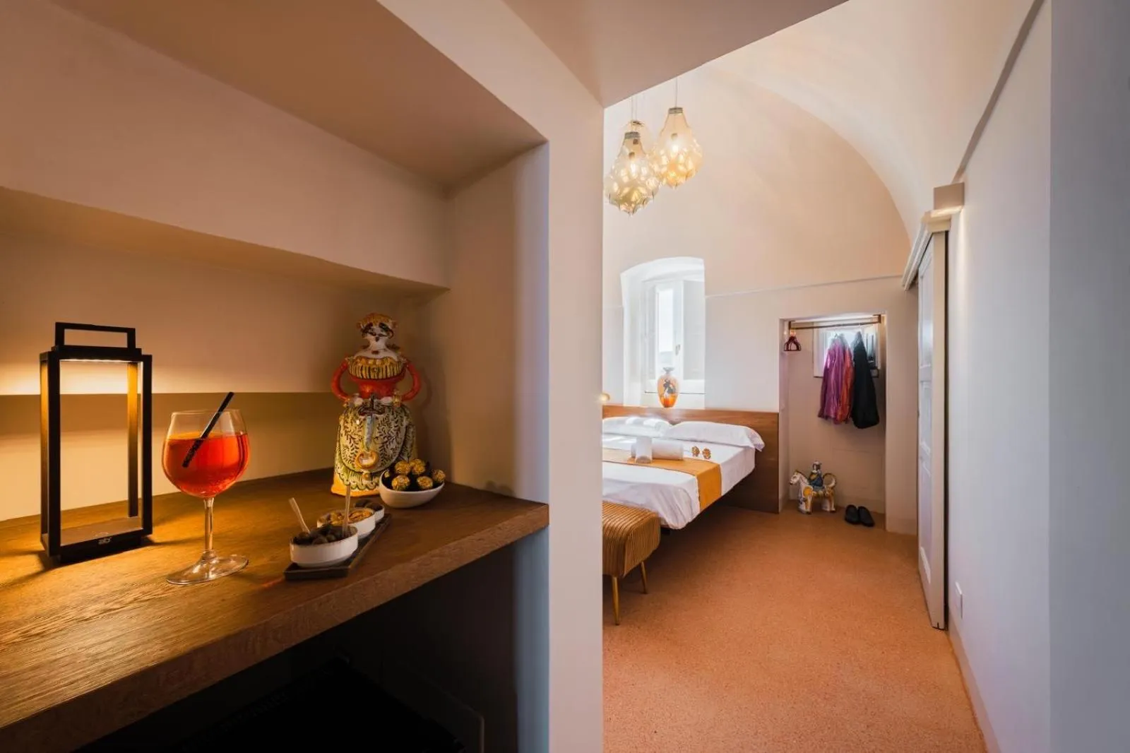 Bedroom, Bed in Imperial Paradise