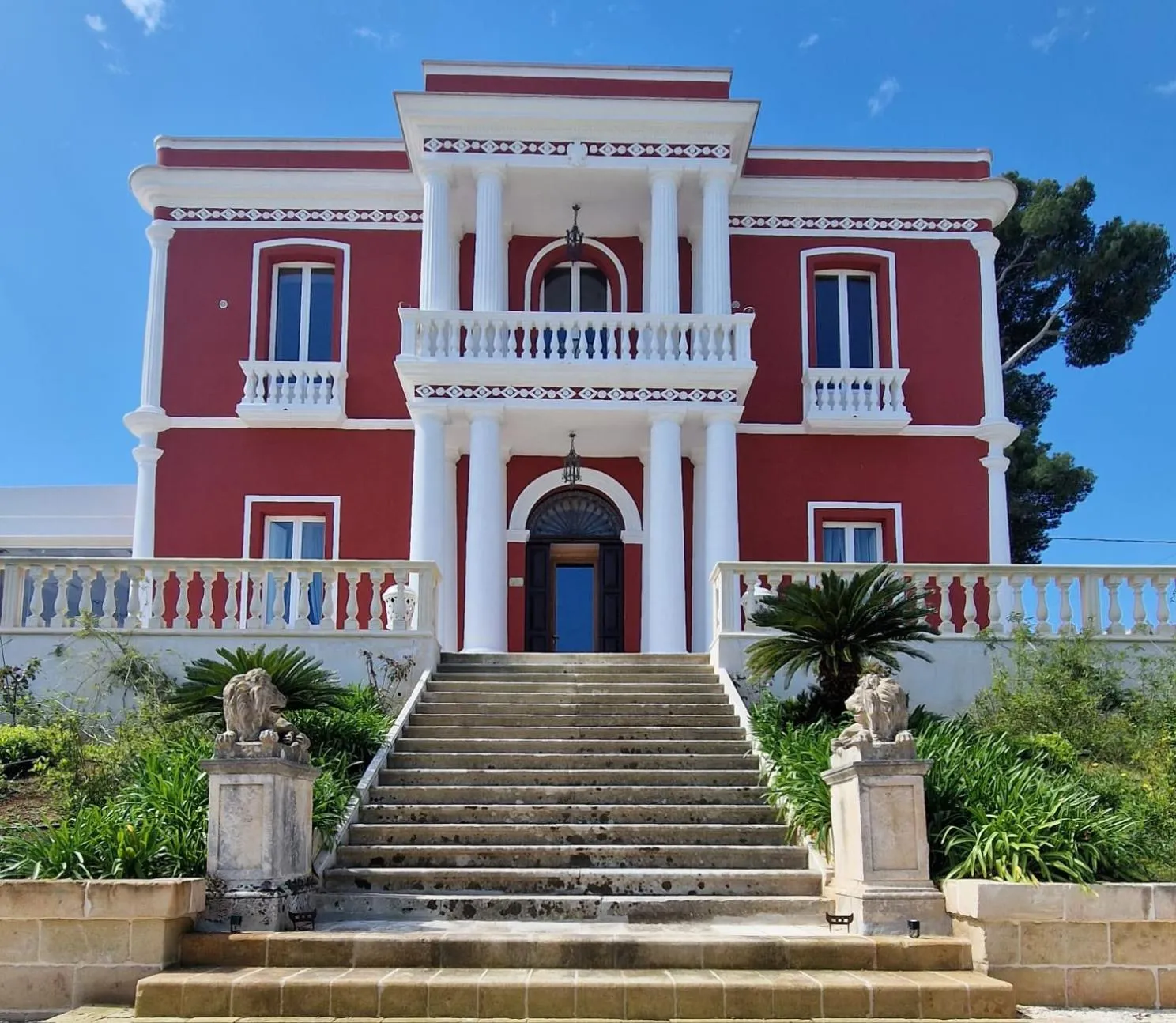 Property building in Imperial Paradise