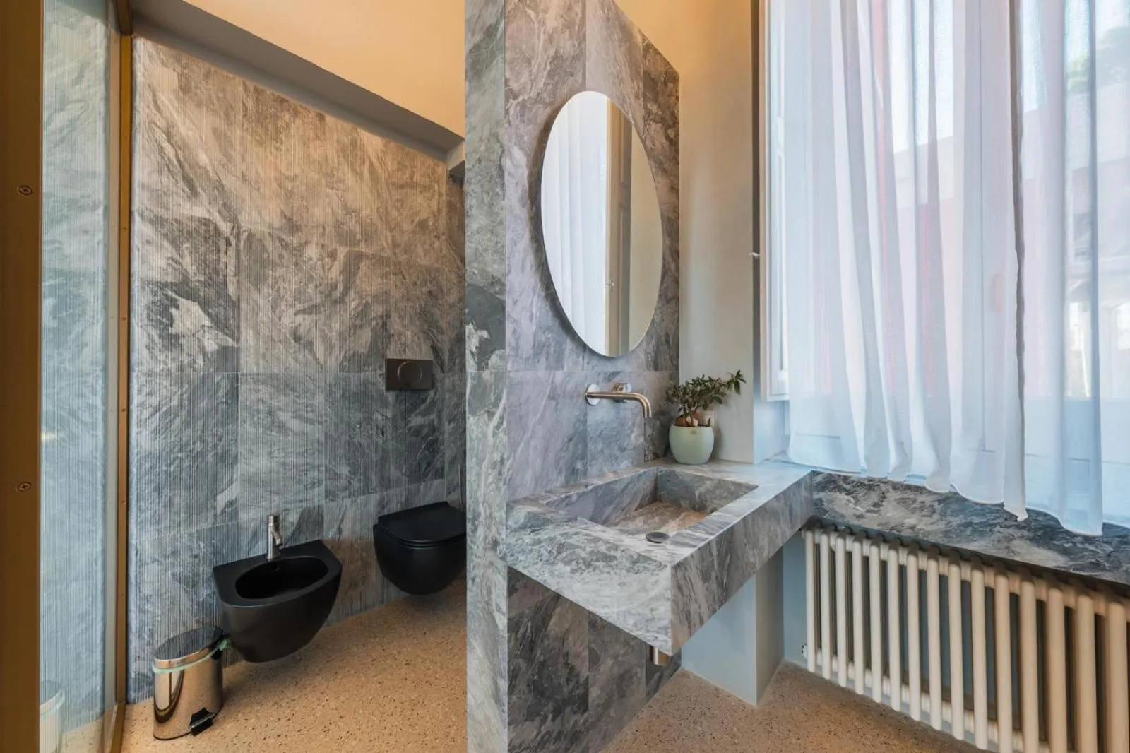 Bathroom in Imperial Paradise