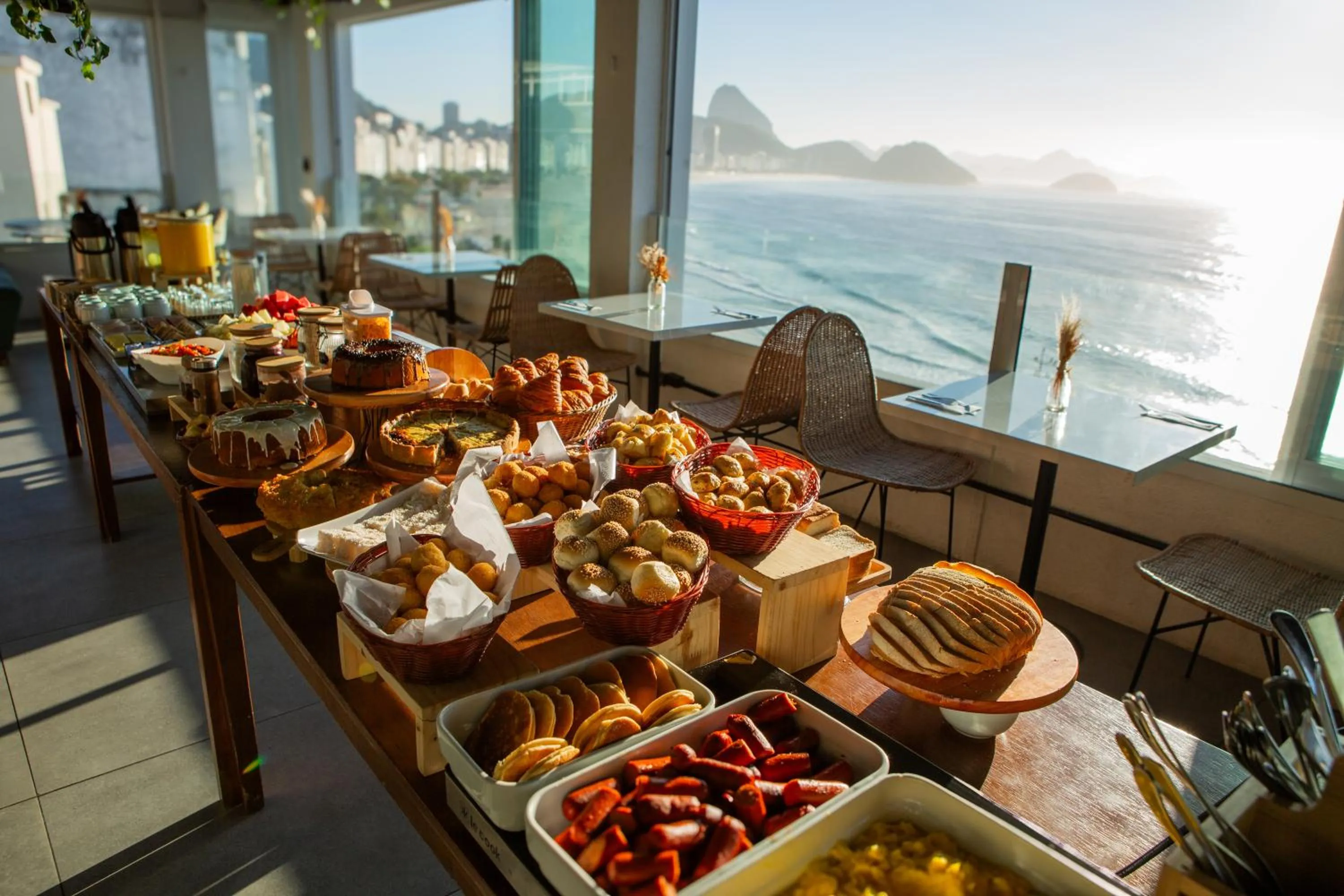 Breakfast in Socialtel Copacabana