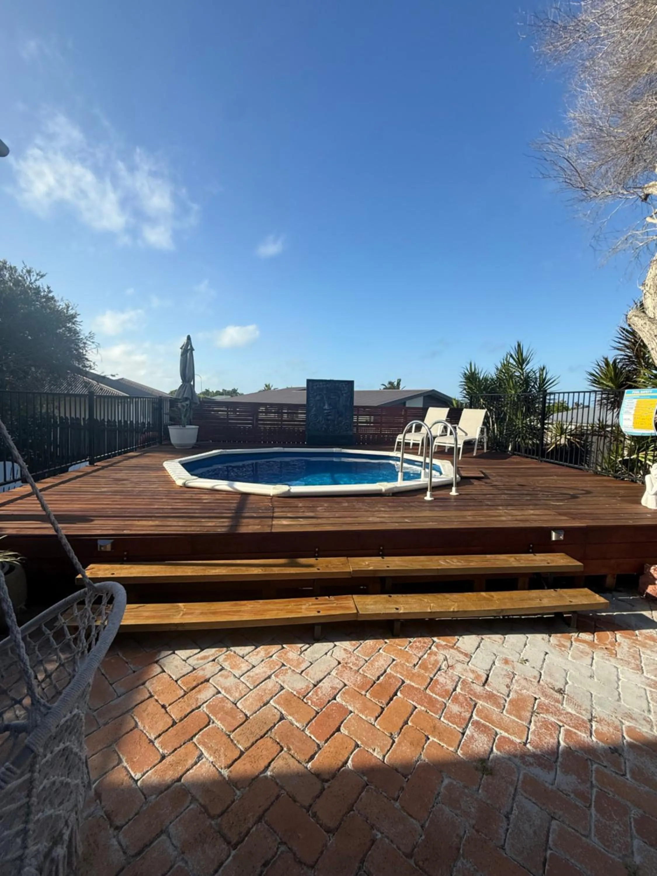Luxury 4 Bedroom Home with Pool & Games Room Bar