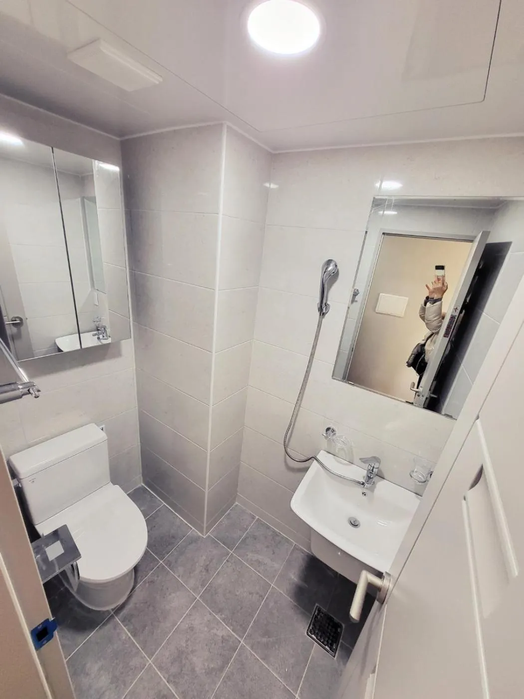 Shower in JM Stay