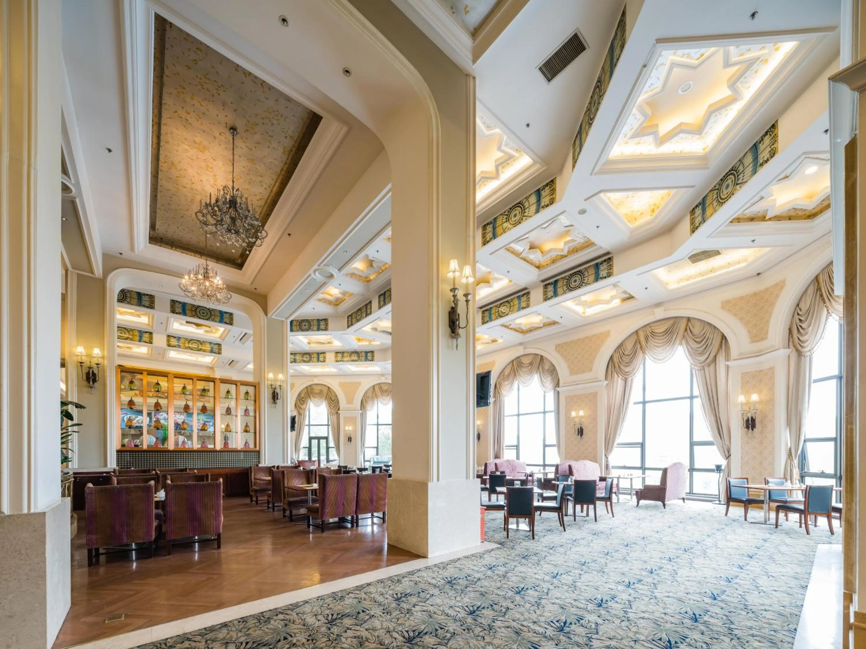 Restaurant/places to eat in S&N Hotel Chaohu