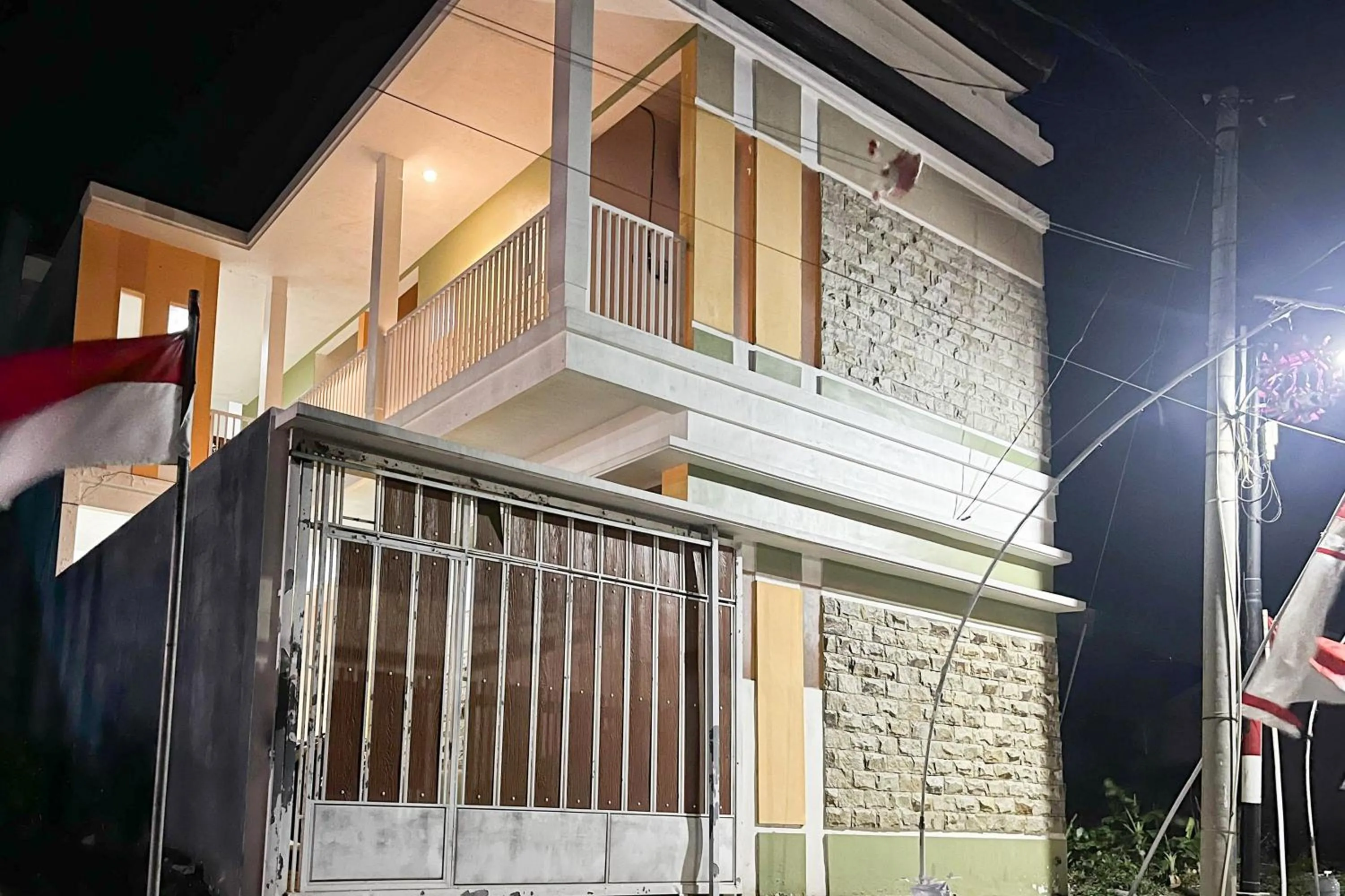 Oma Kost 3 Probolinggo Mitra RedDoorz