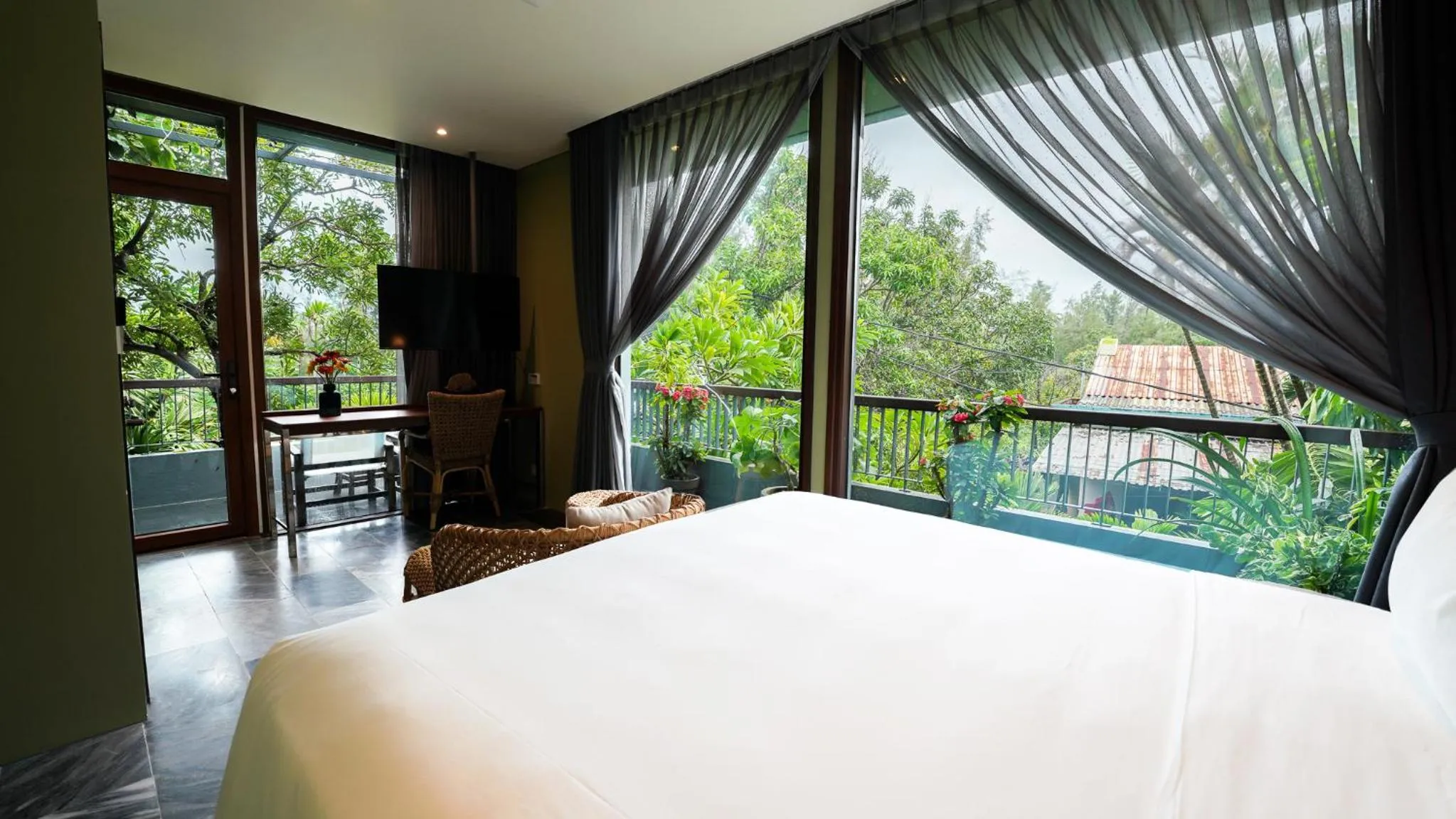 Balcony/Terrace, Bed in CHiEM HoiAn - The Beachside Boutique Hotel & Villa