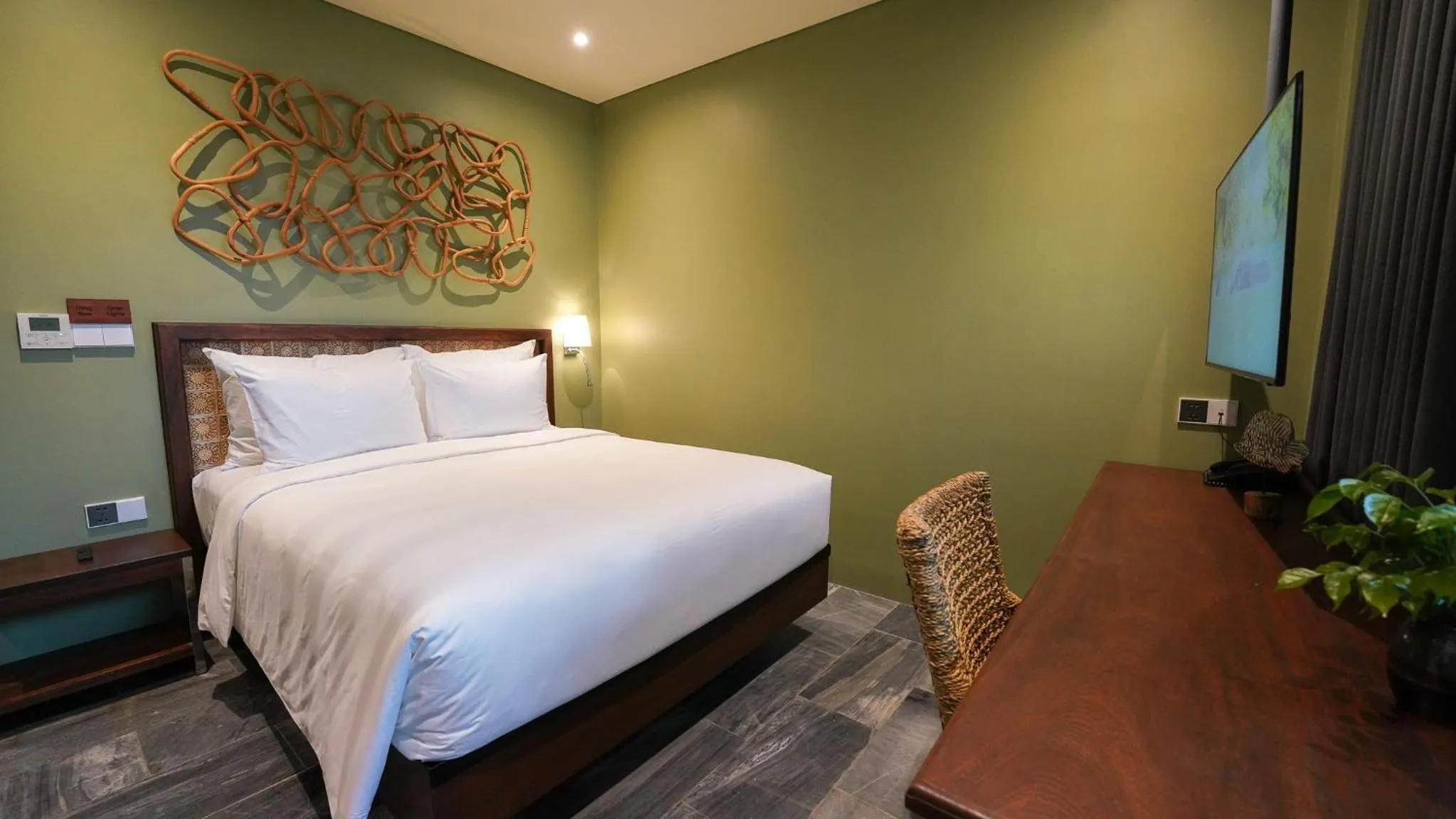 Bed in CHiEM HoiAn - The Beachside Boutique Hotel & Villa