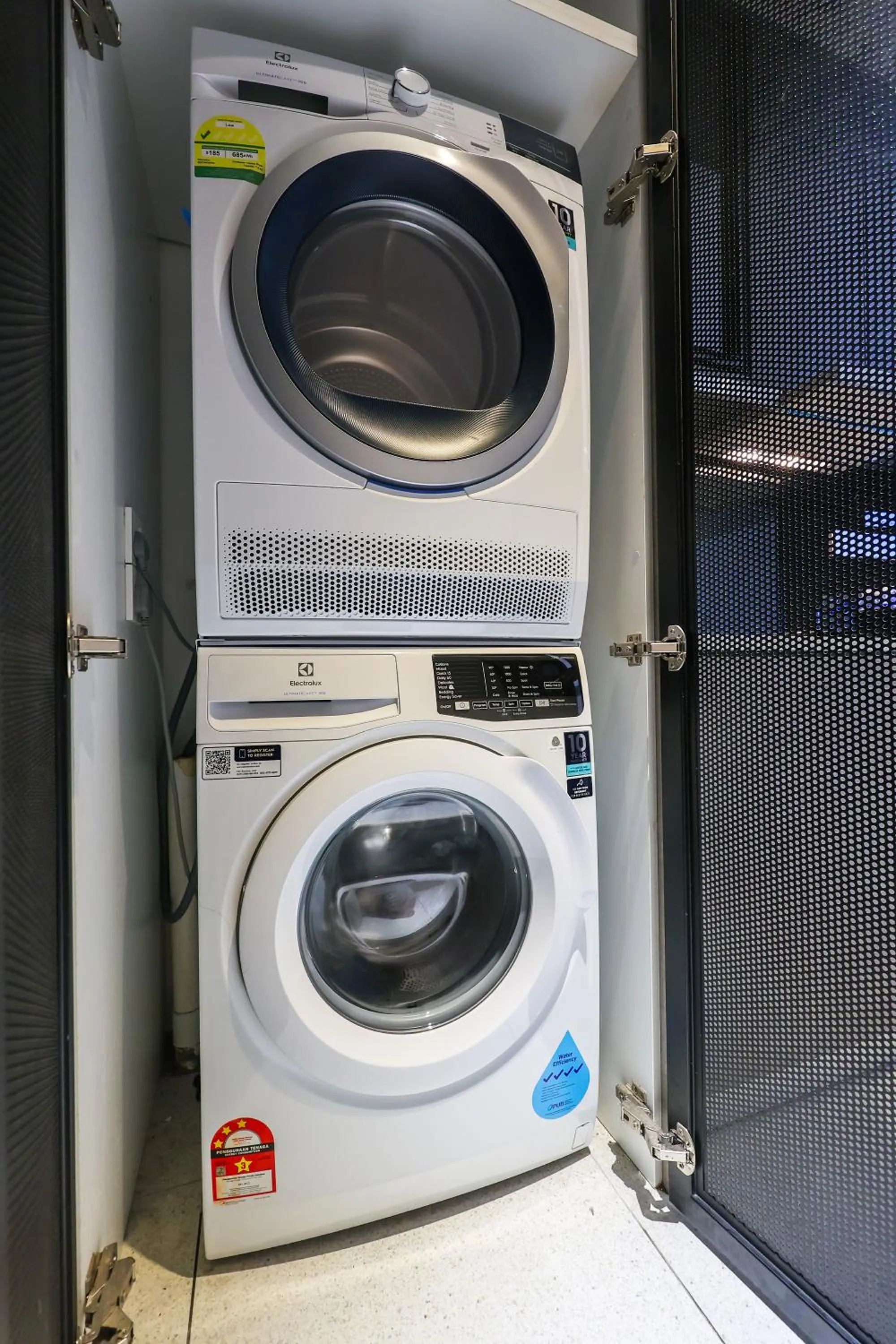 Millerz Square by MyKey