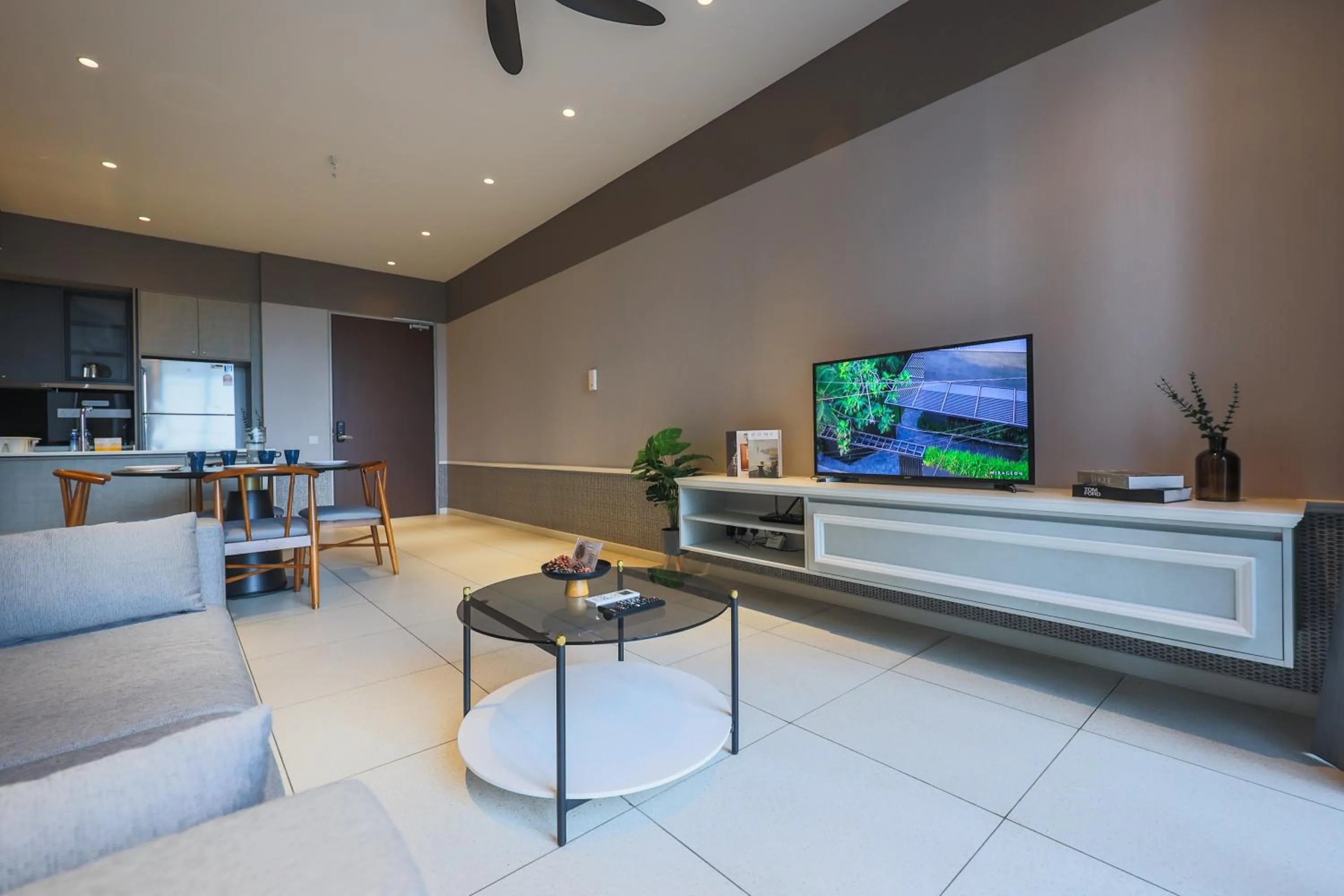 Millerz Square by MyKey