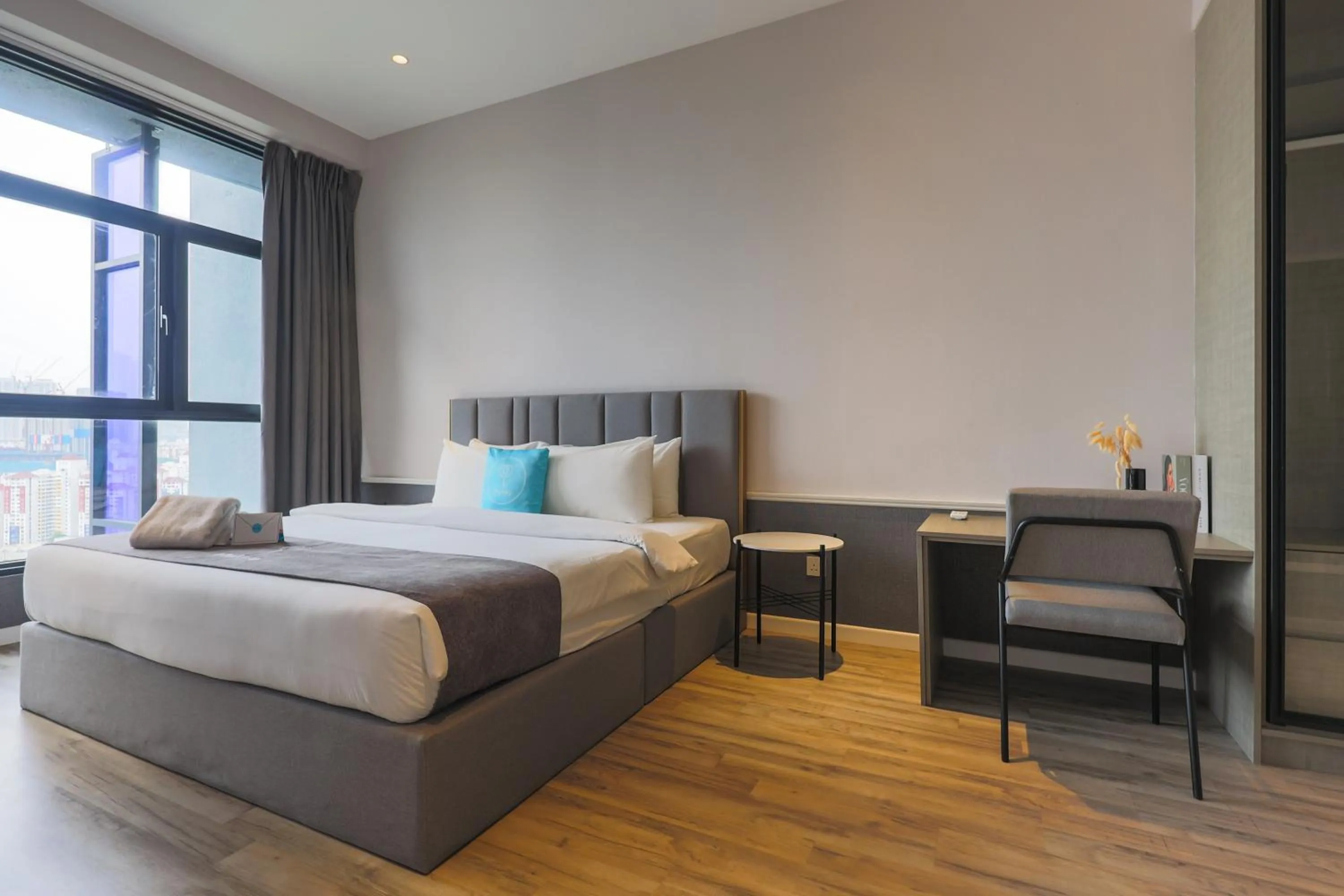 Bed in Millerz Square by MyKey