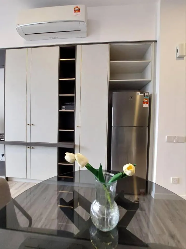 Millerz Square by MyKey