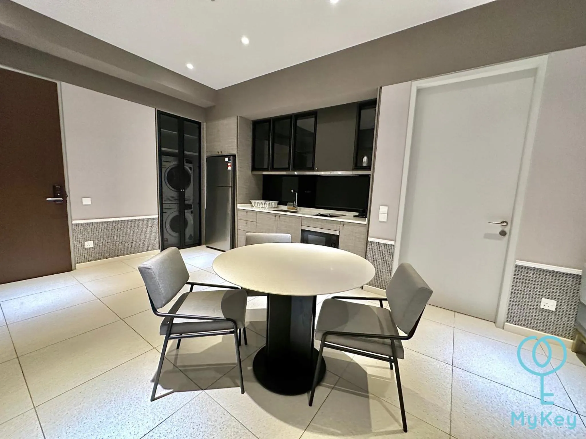 Kitchen or kitchenette in Millerz Square by MyKey