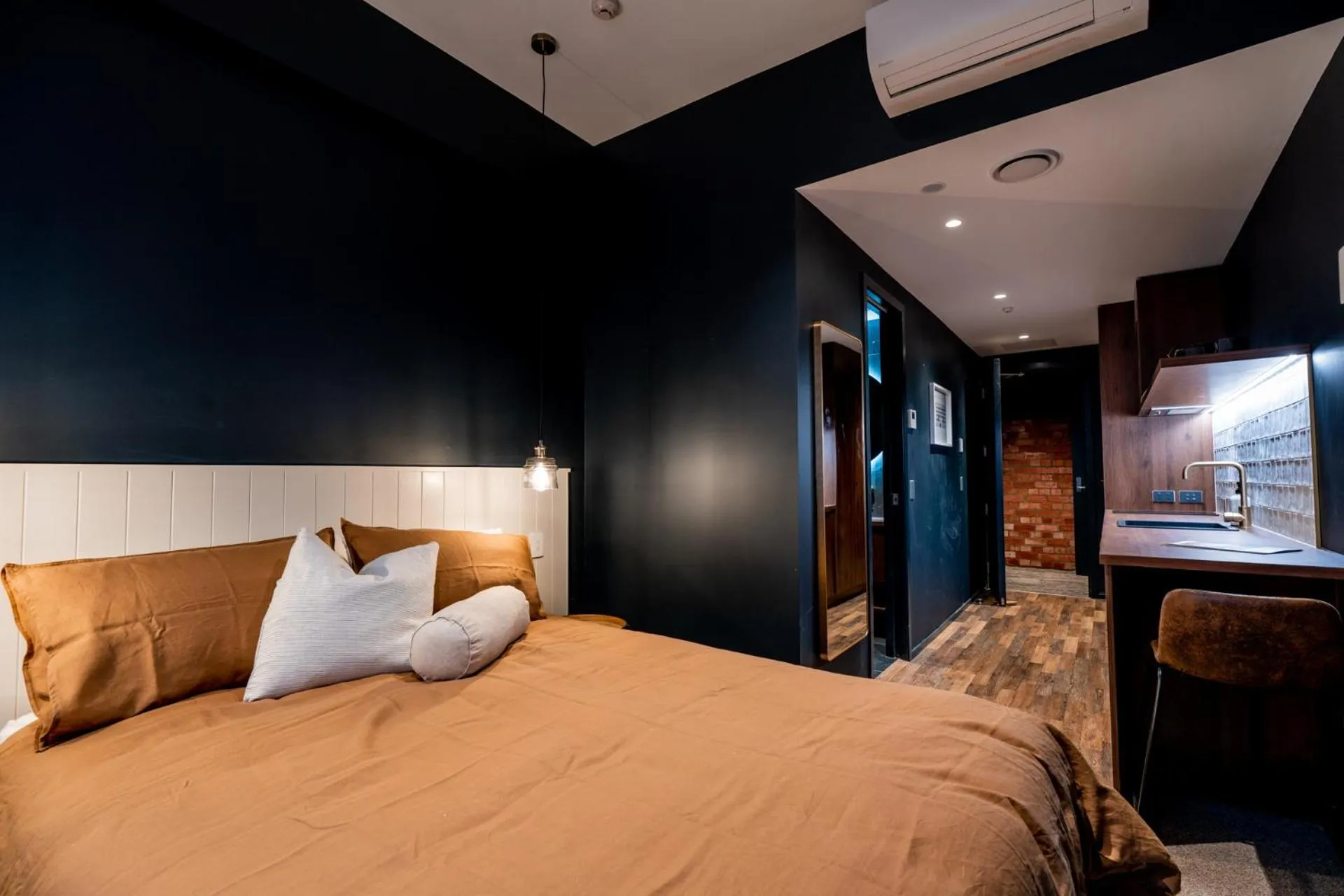 Bed in The Cobbler Hotel