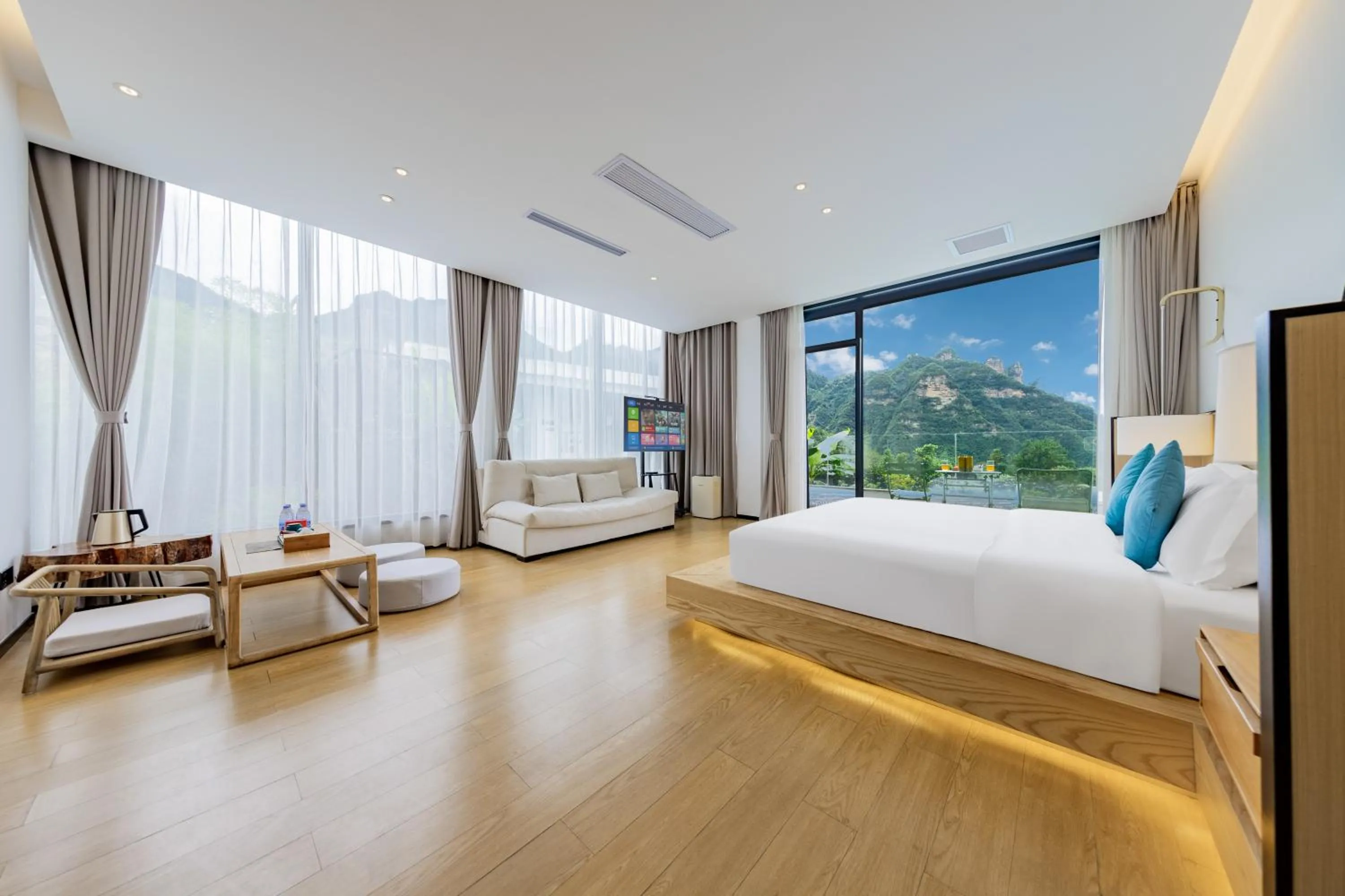 Bedroom, Bed in XMAN Sunrise Peaks Resort