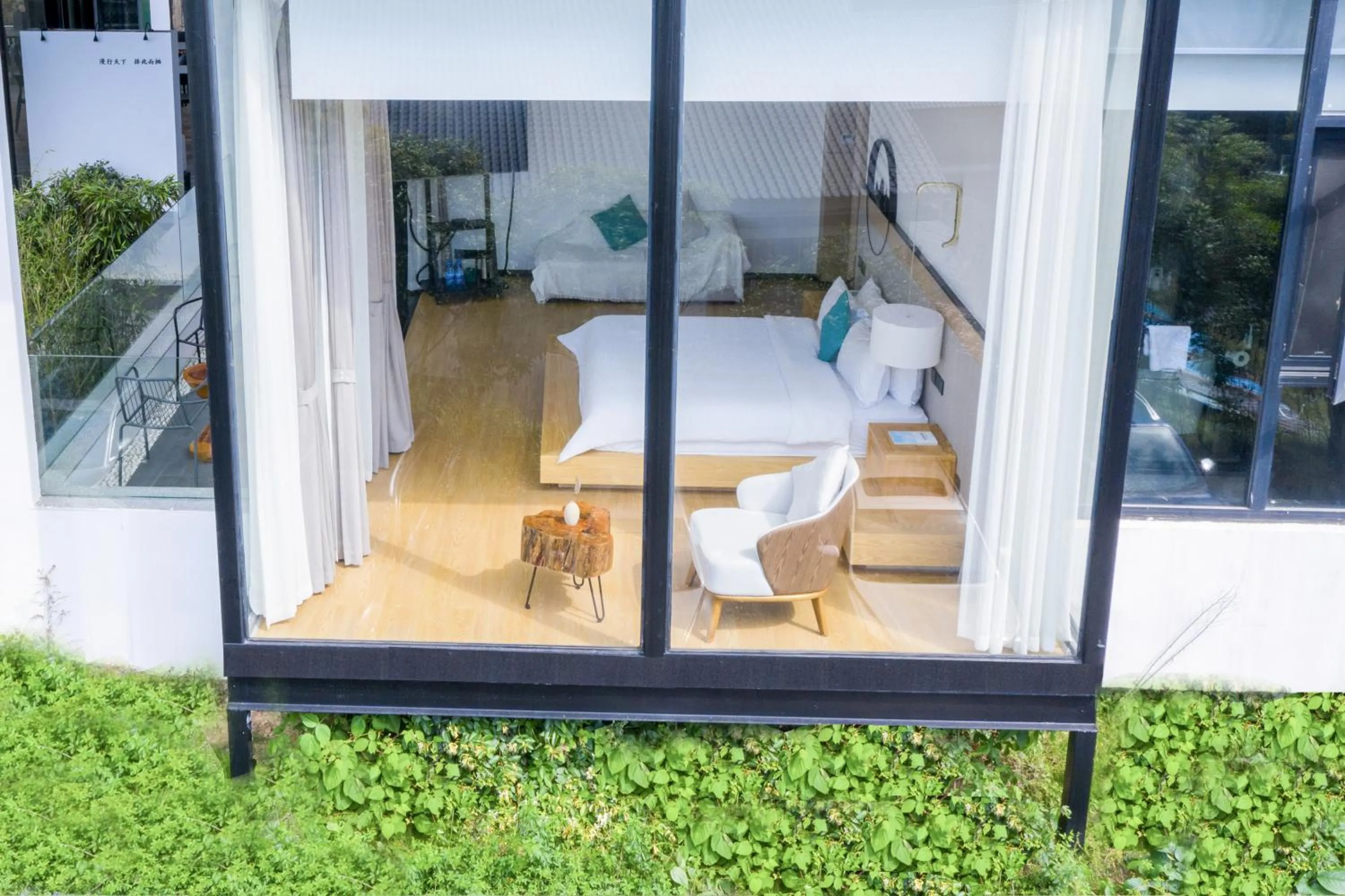 Day in XMAN Sunrise Peaks Resort