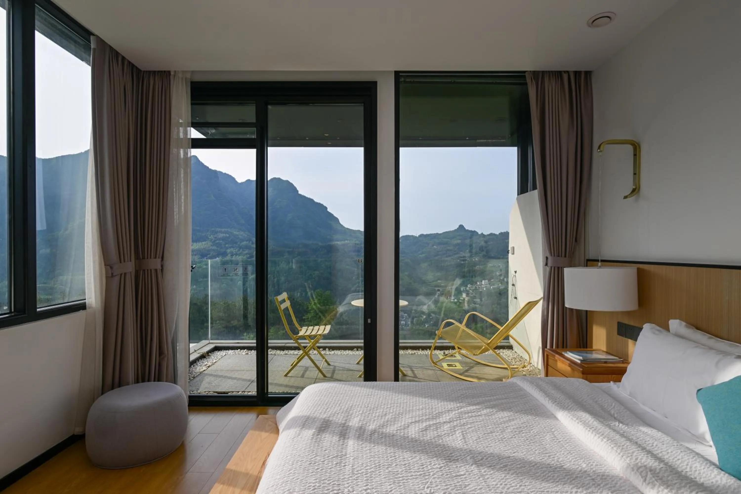 Bed in XMAN Sunrise Peaks Resort