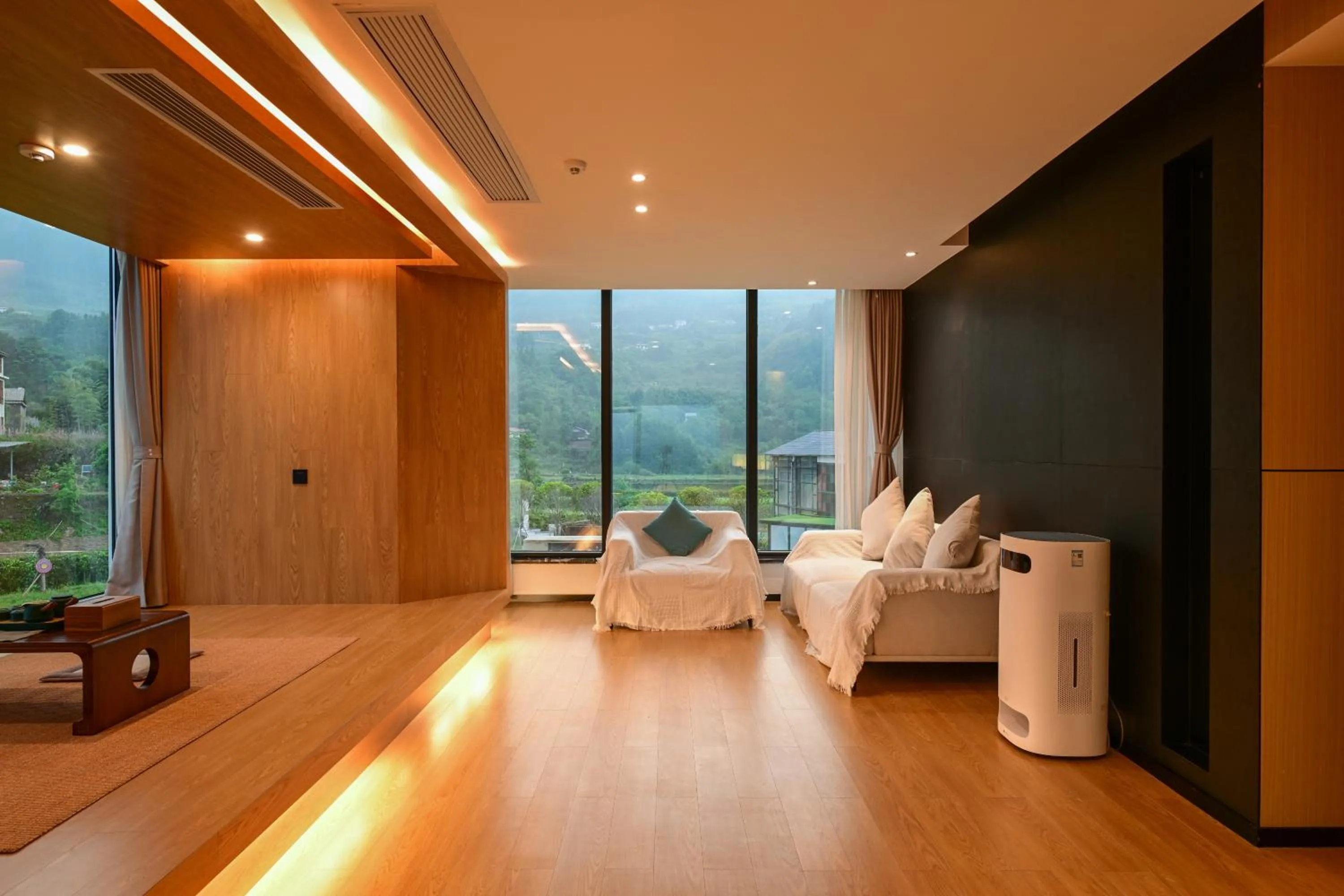 Natural landscape in XMAN Sunrise Peaks Resort