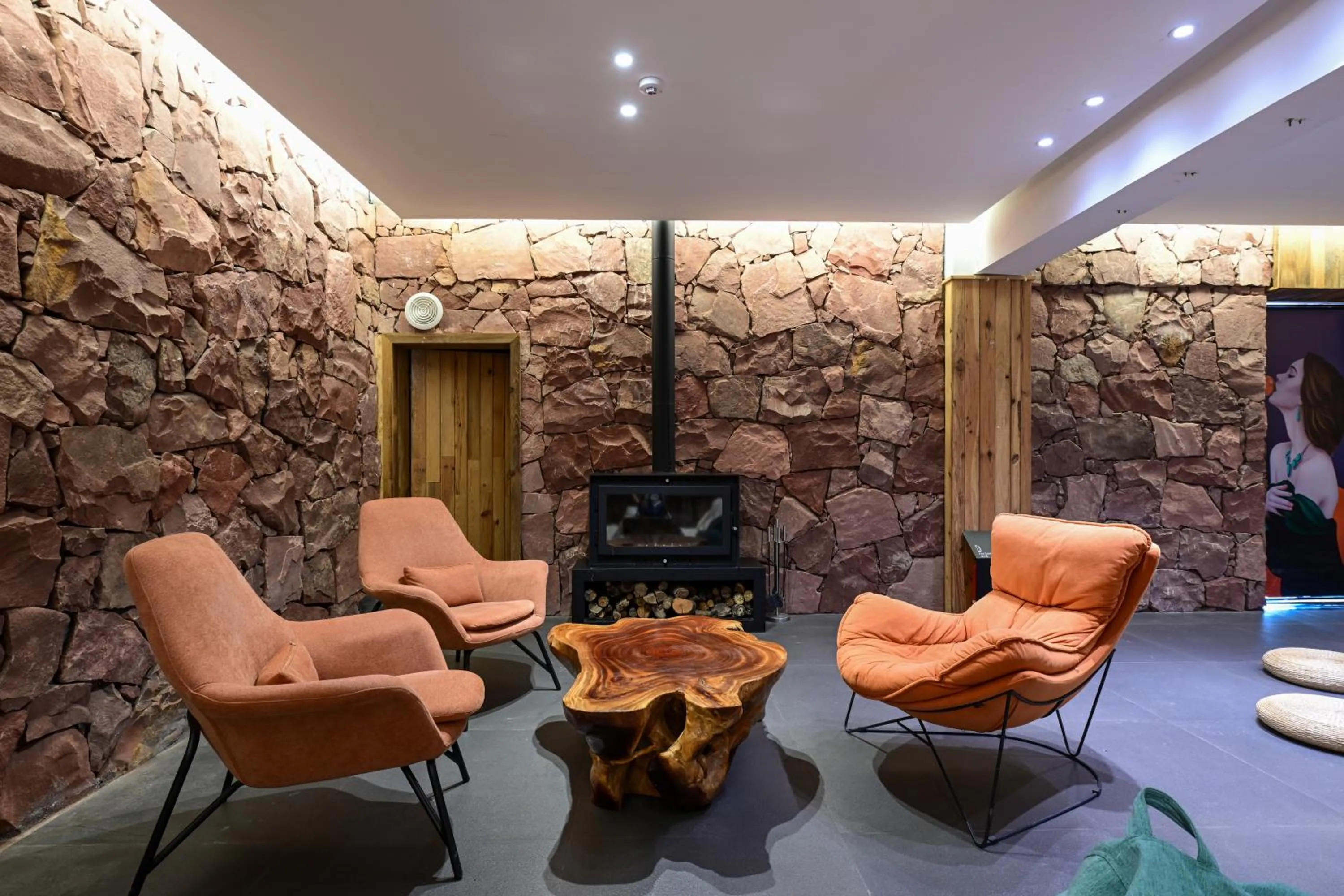 Activities in XMAN Sunrise Peaks Resort