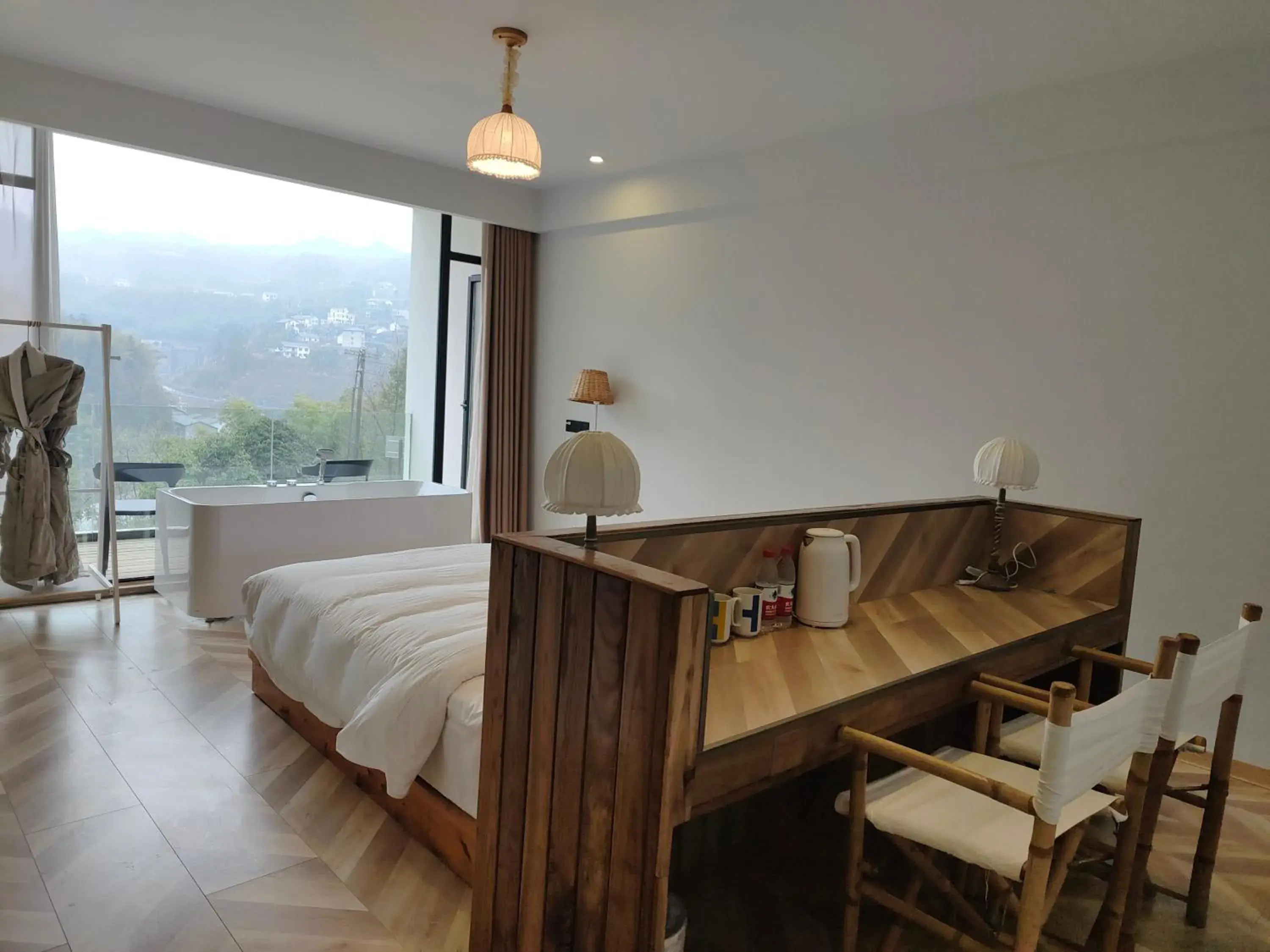 Superior Double Room in WARM PLACE Superior Double Room in WARM PLACE