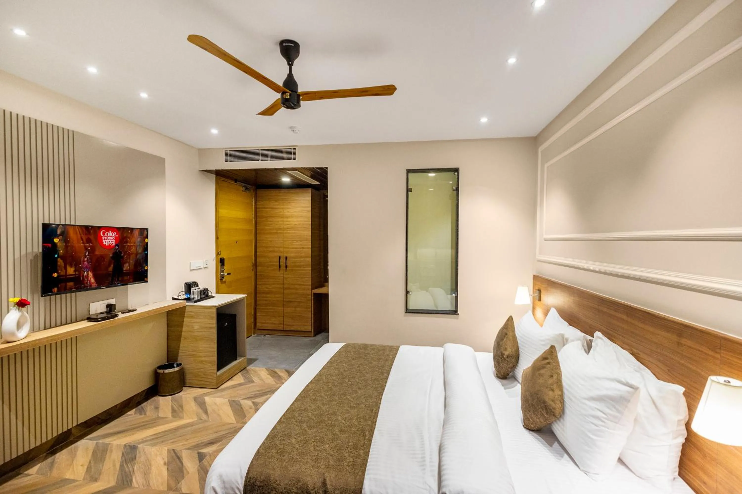 Bed in Pride Hotel And Resort Rishikesh